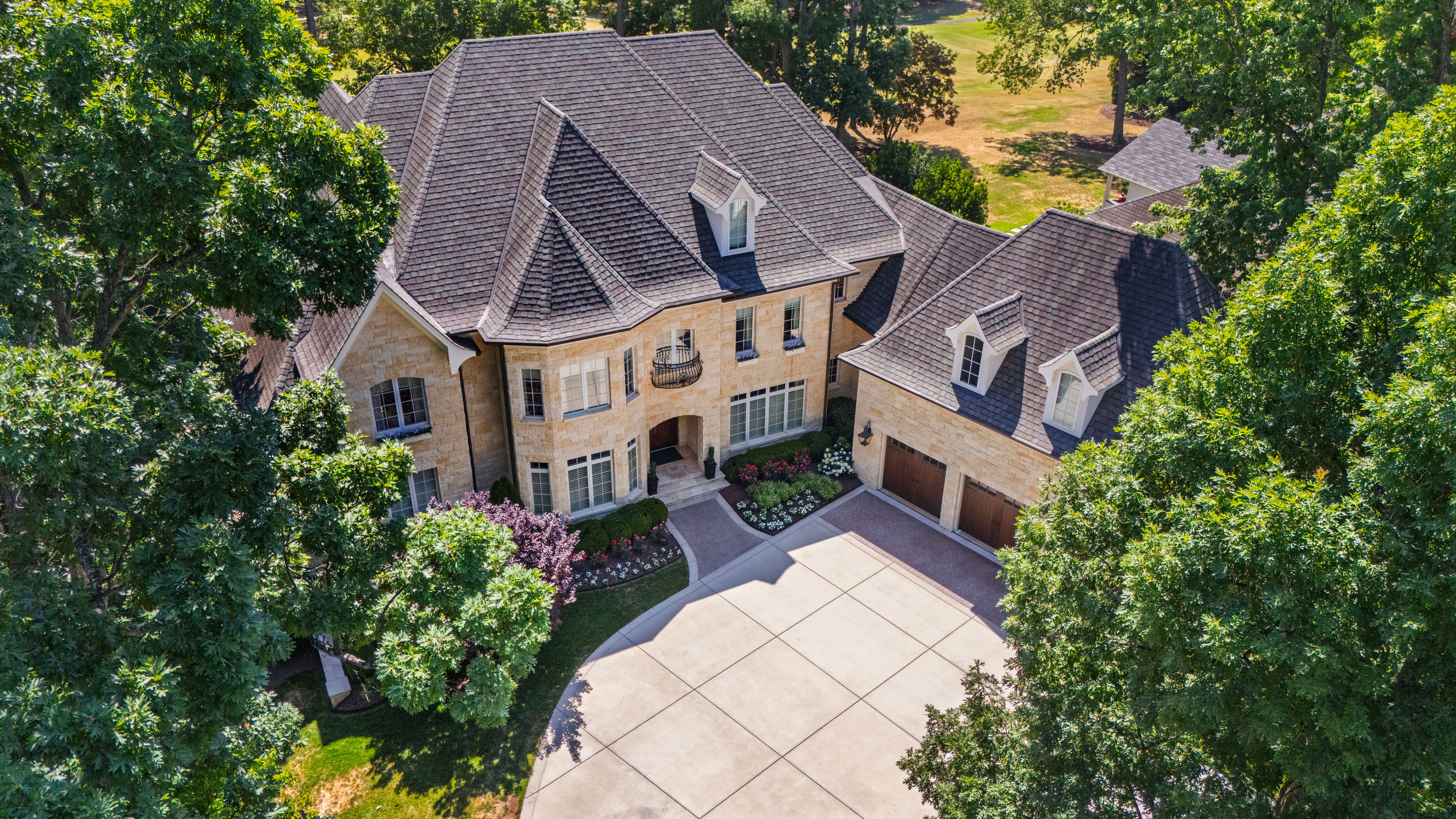 1412 Hedgelawn Way 