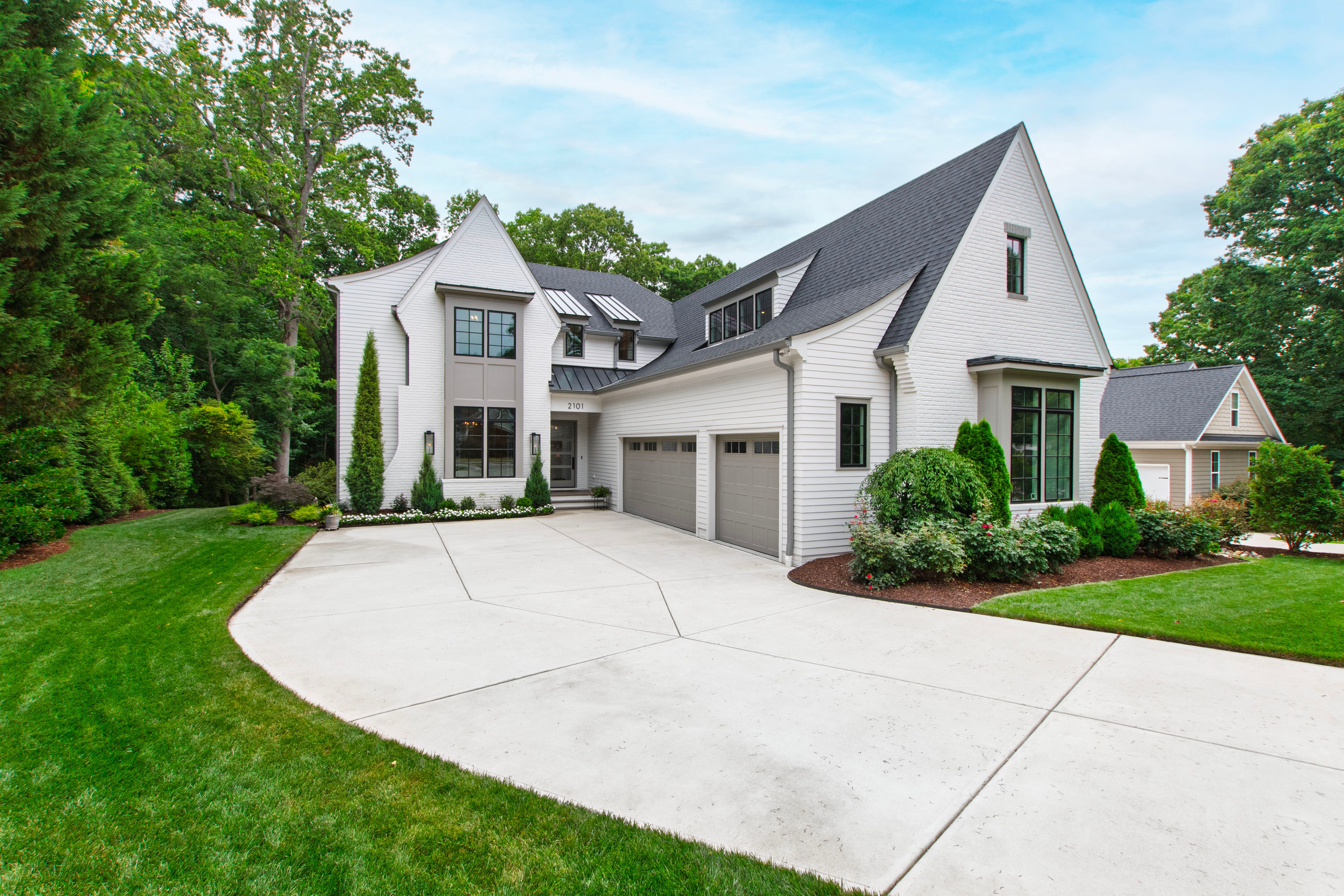 2101 Gresham Lake Road 