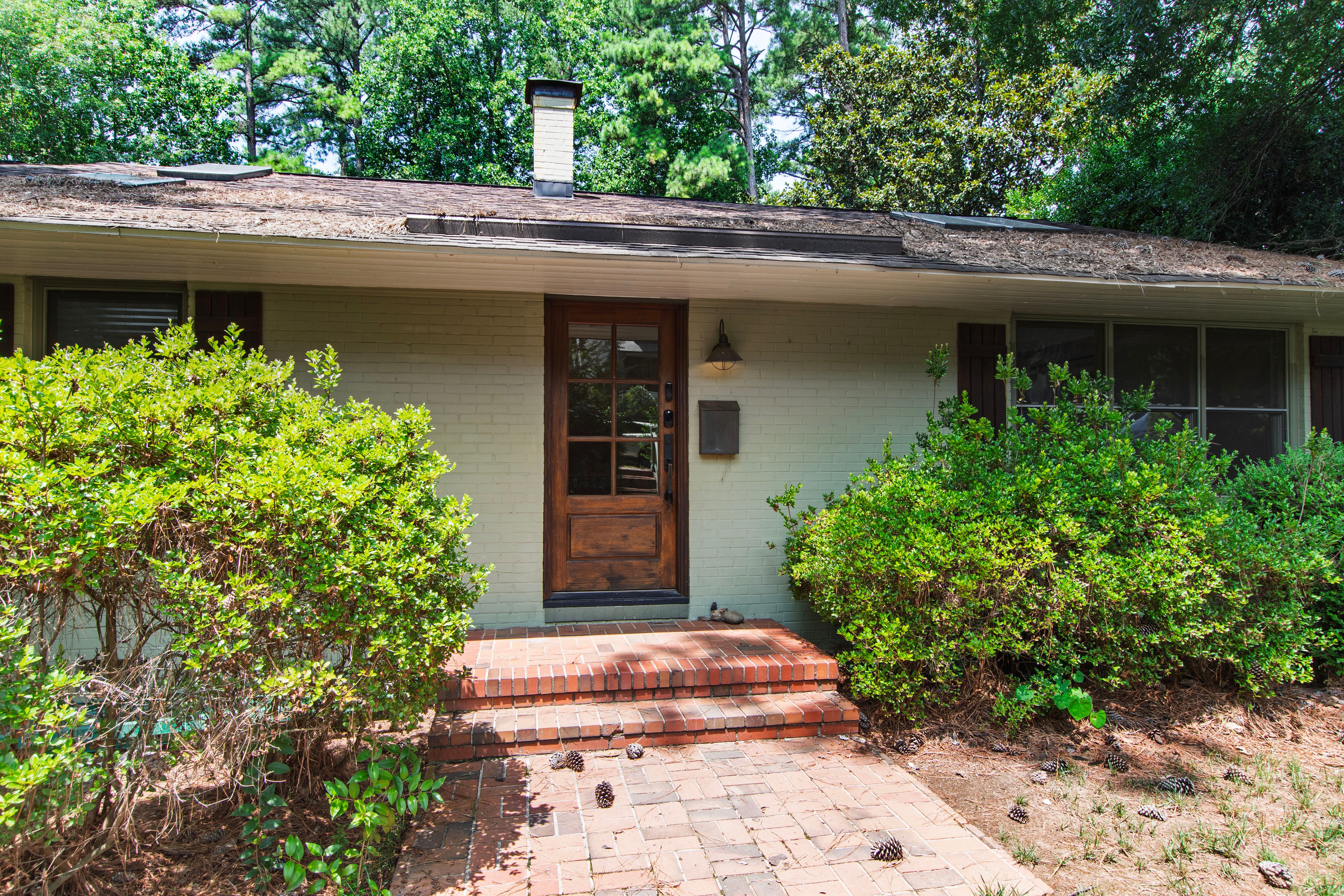 1321 Hathaway Road 