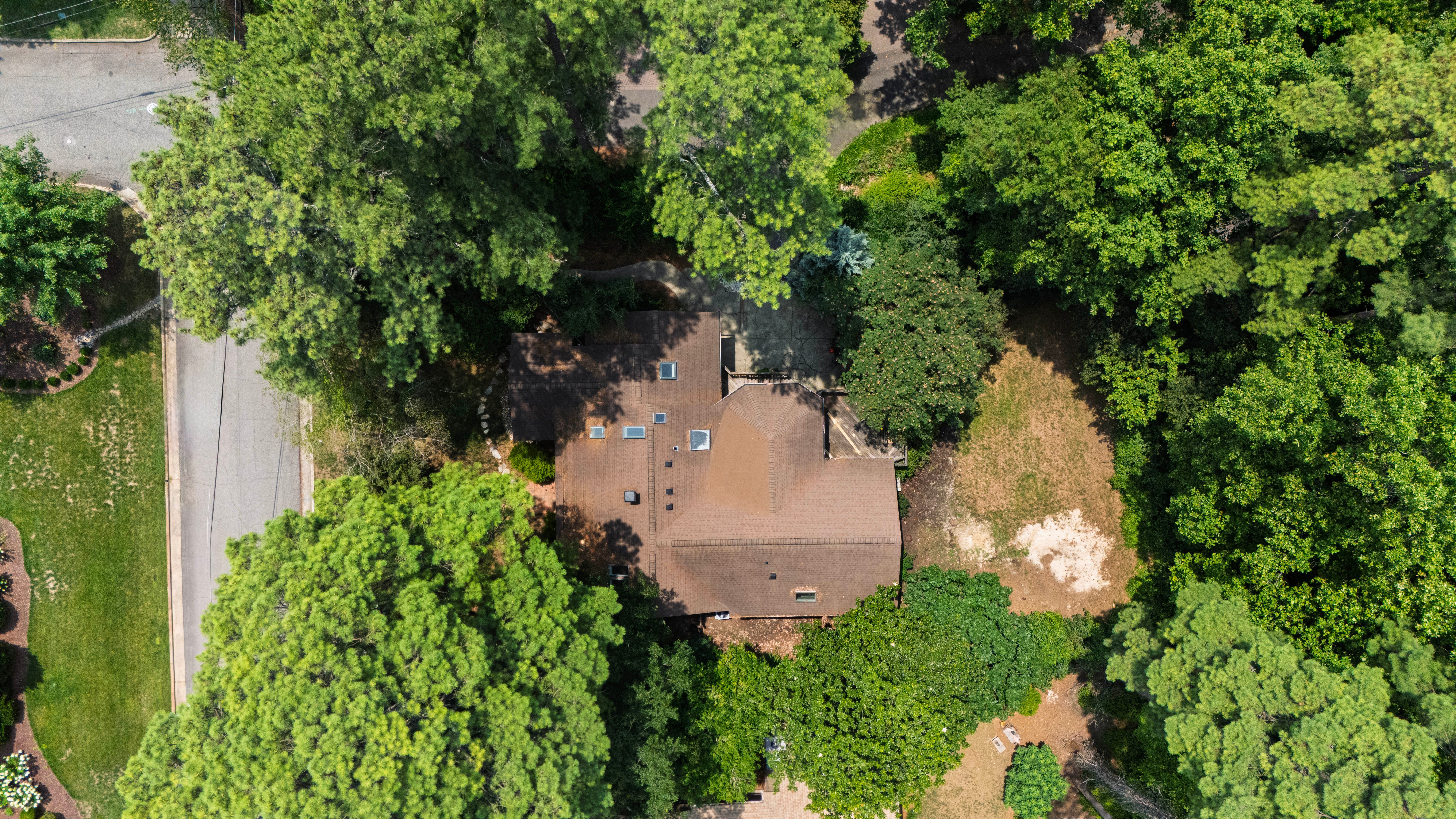 1321 Hathaway Road 