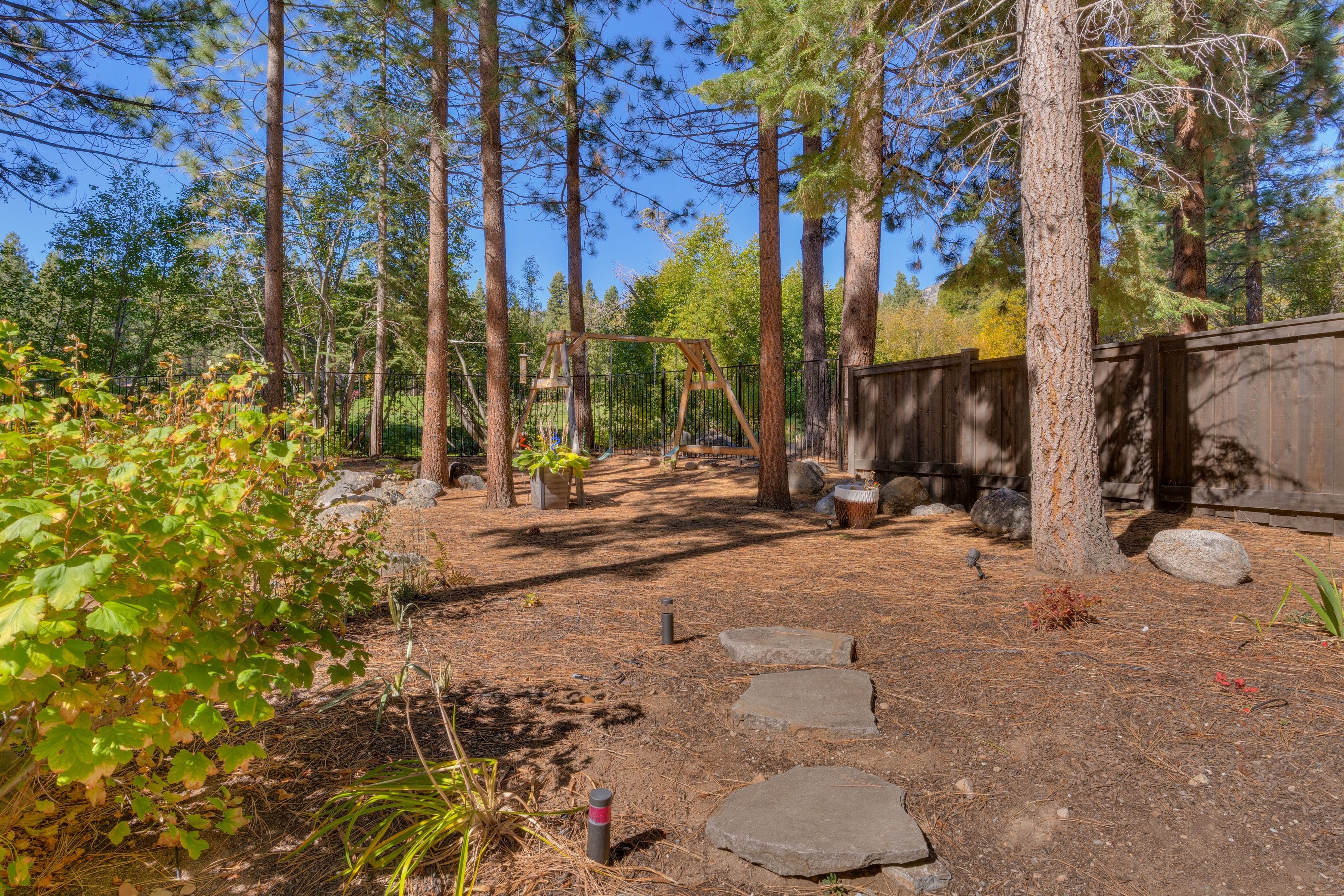 998 Third Green Court