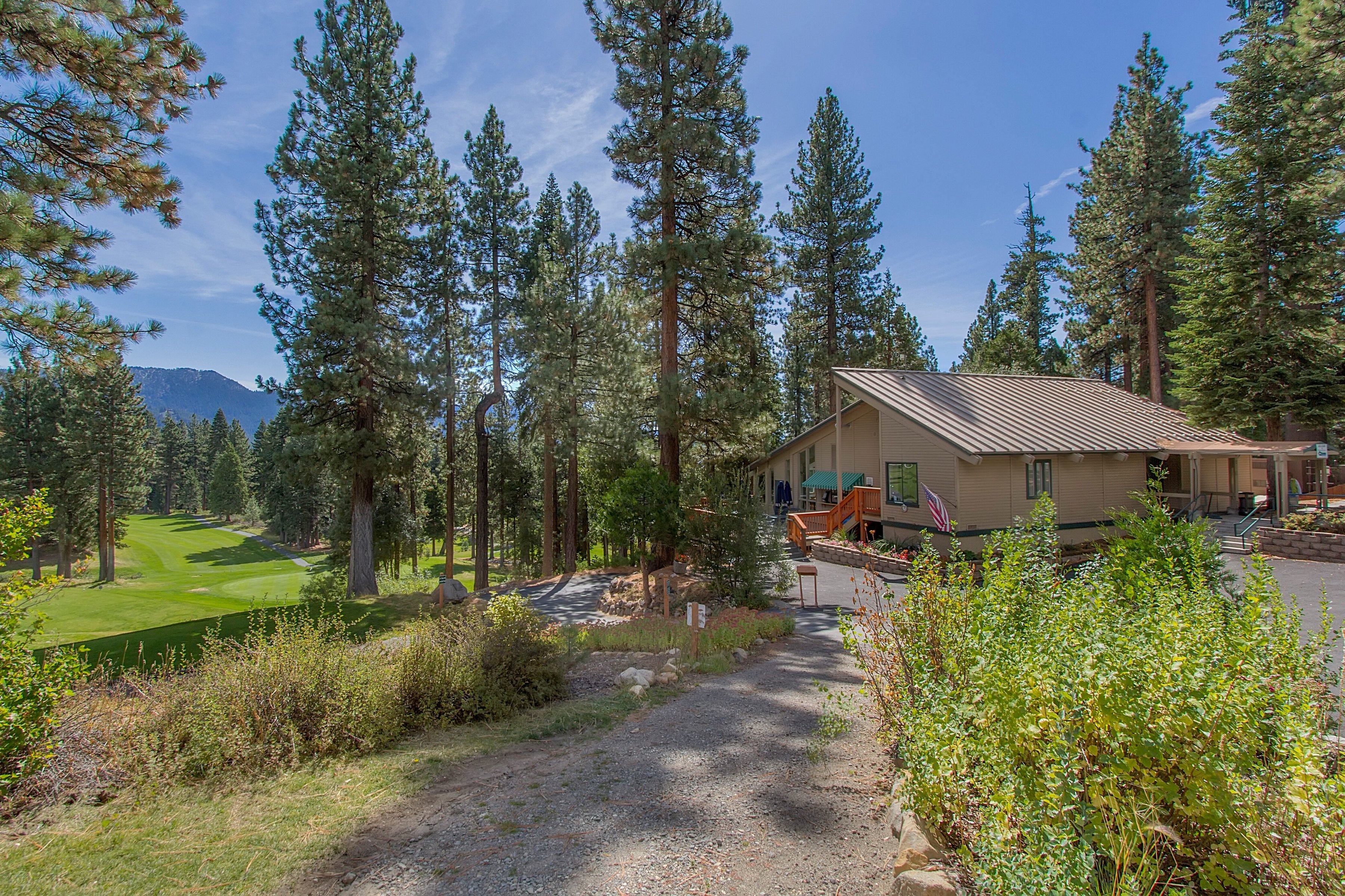 998 Third Green Court