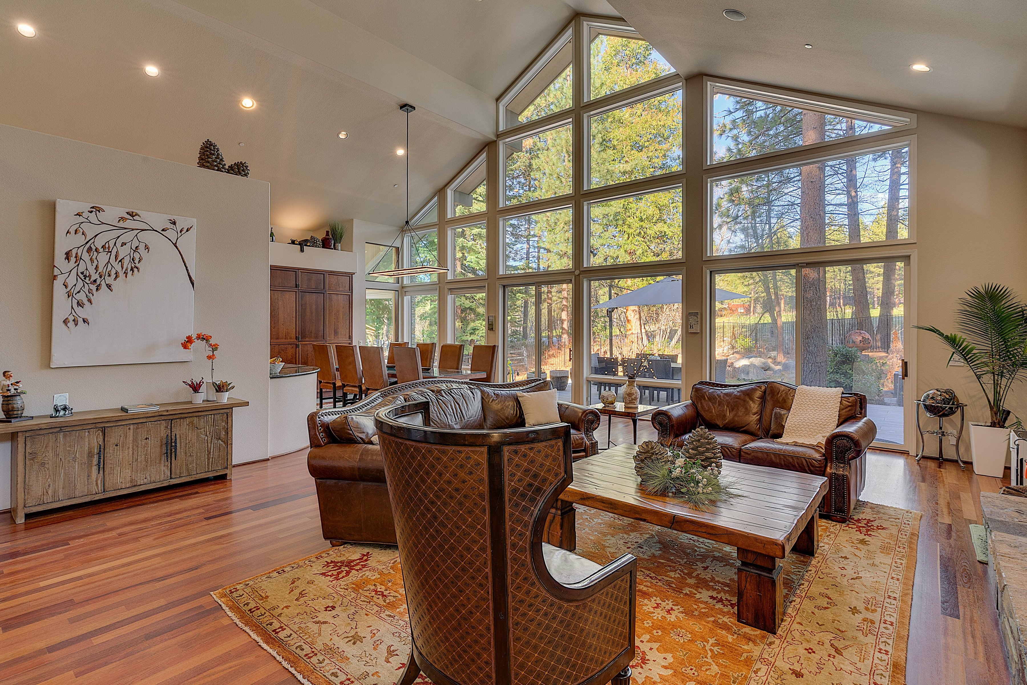 998 Third Green Court