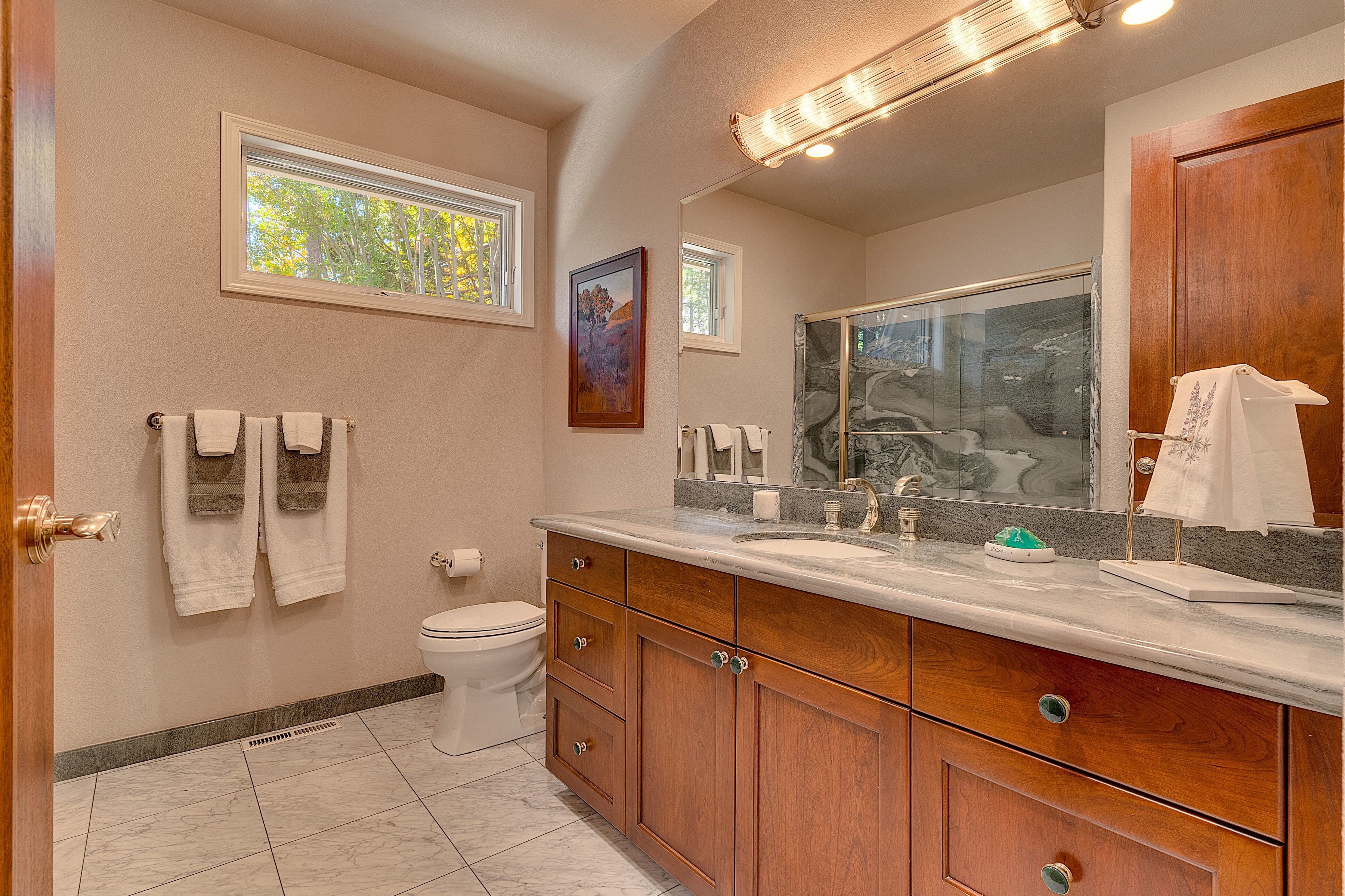 998 Third Green Court