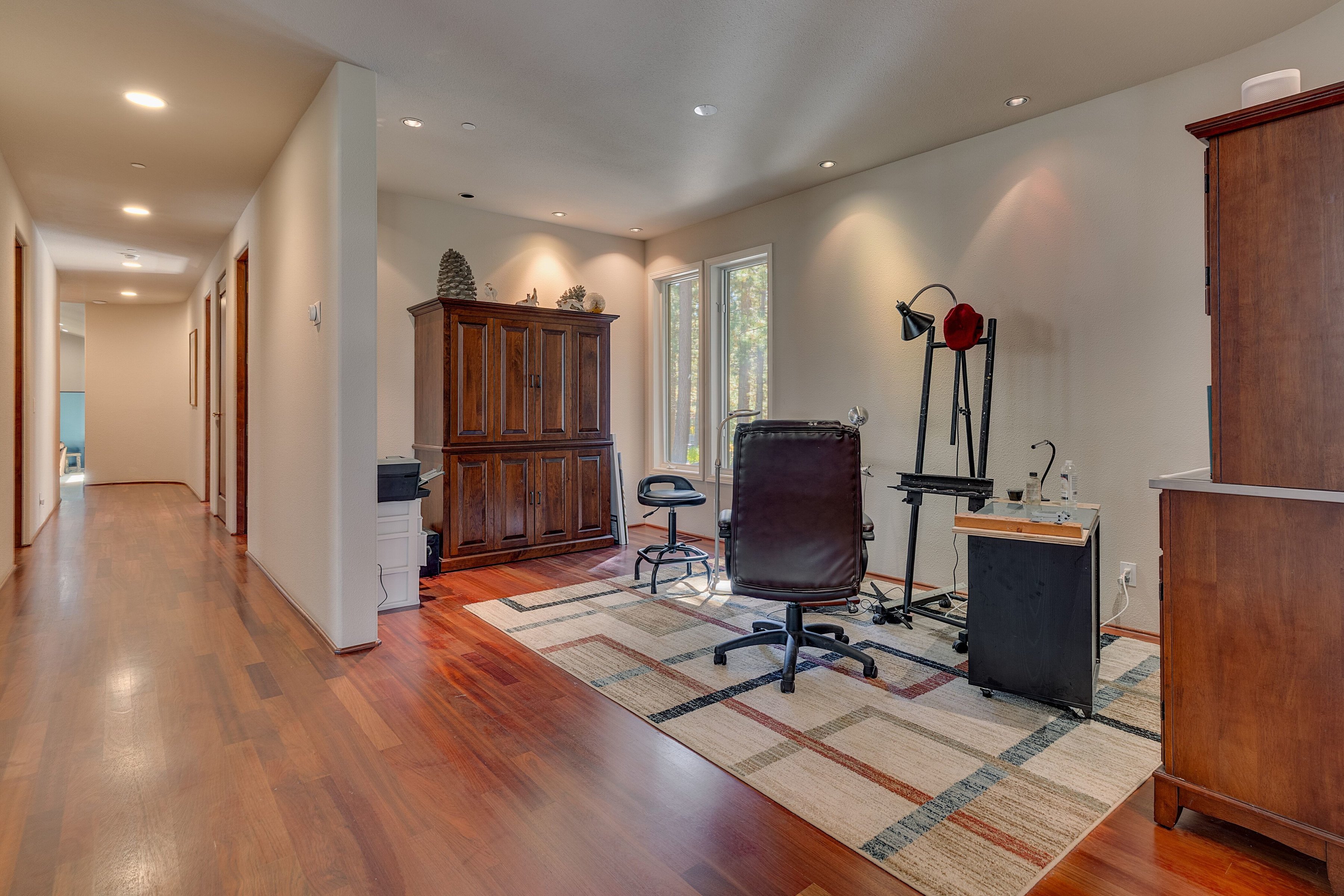 998 Third Green Court