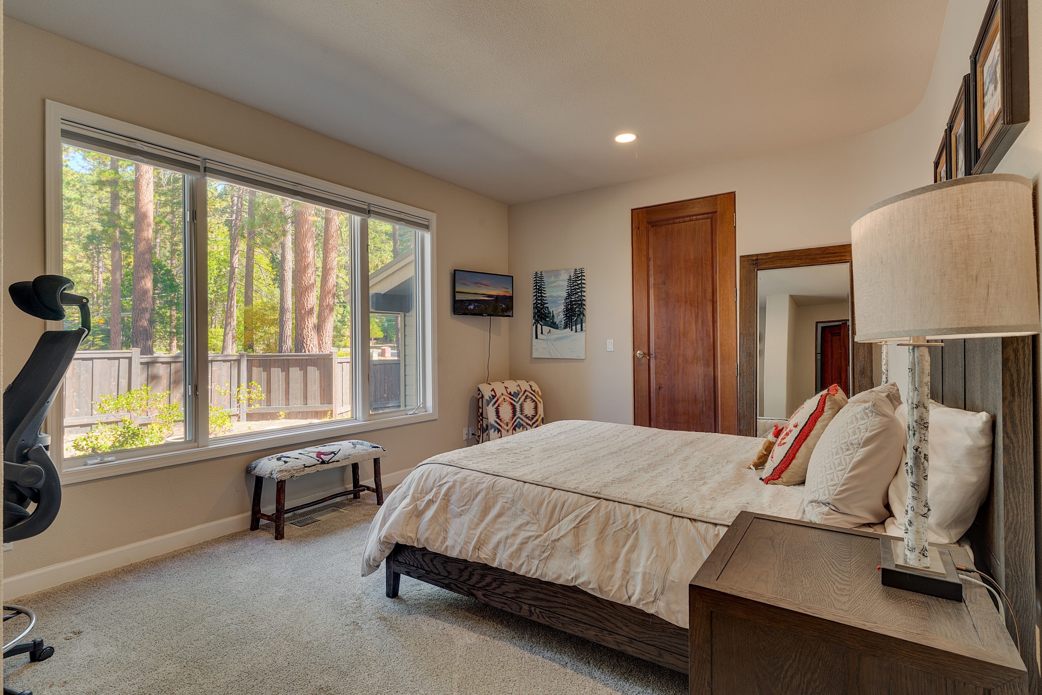 998 Third Green Court