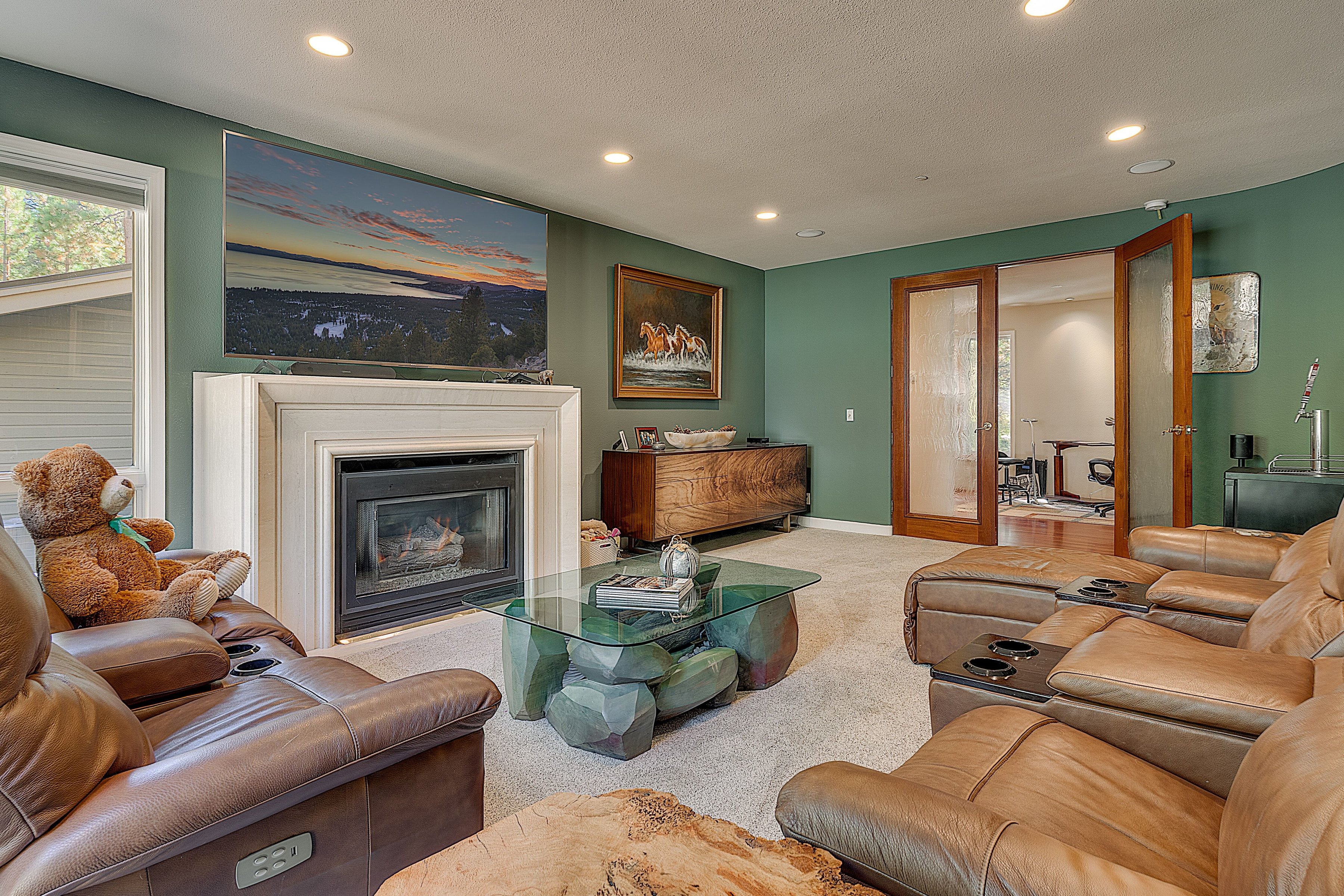 998 Third Green Court