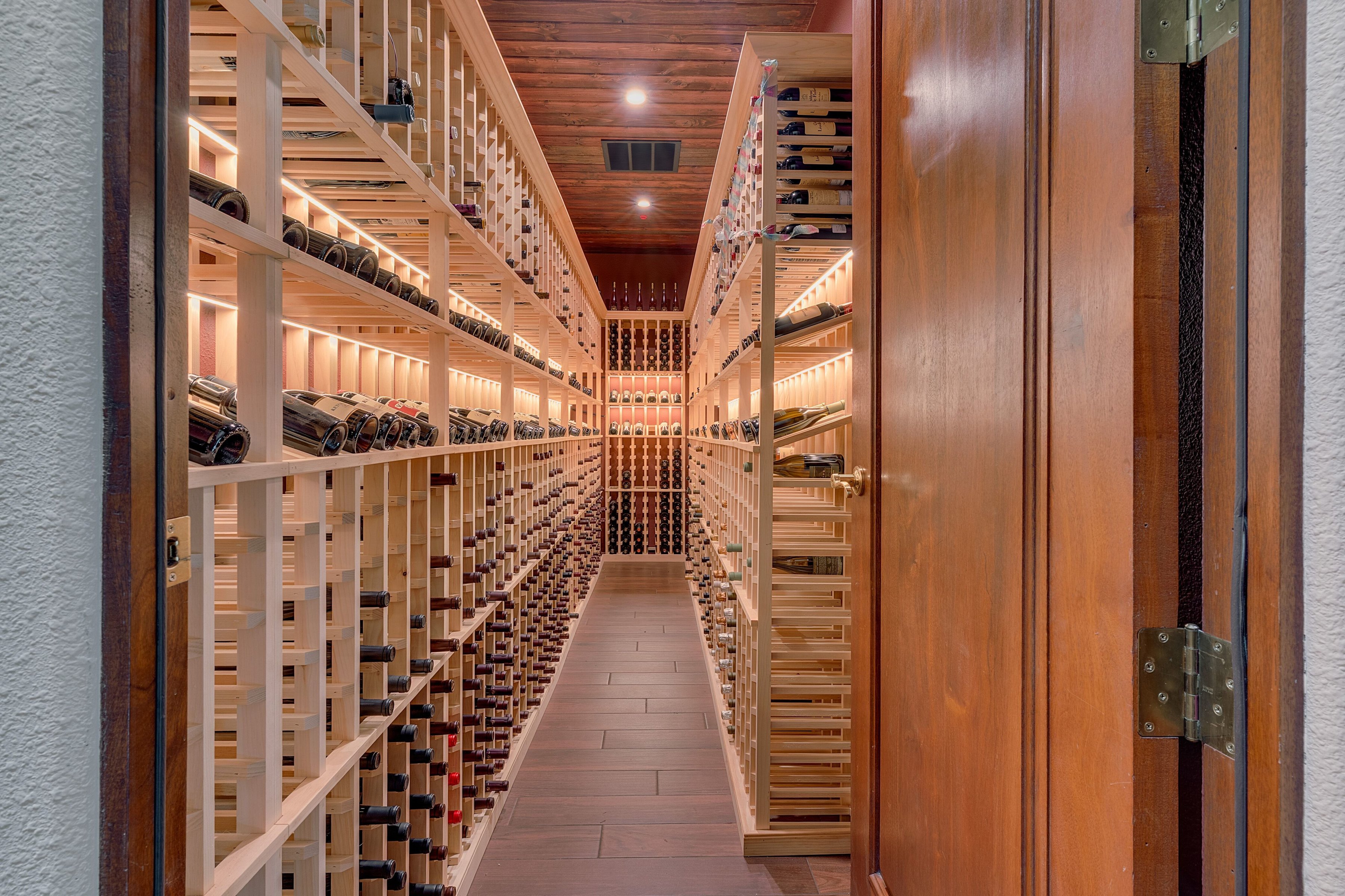 998 Third Green Court