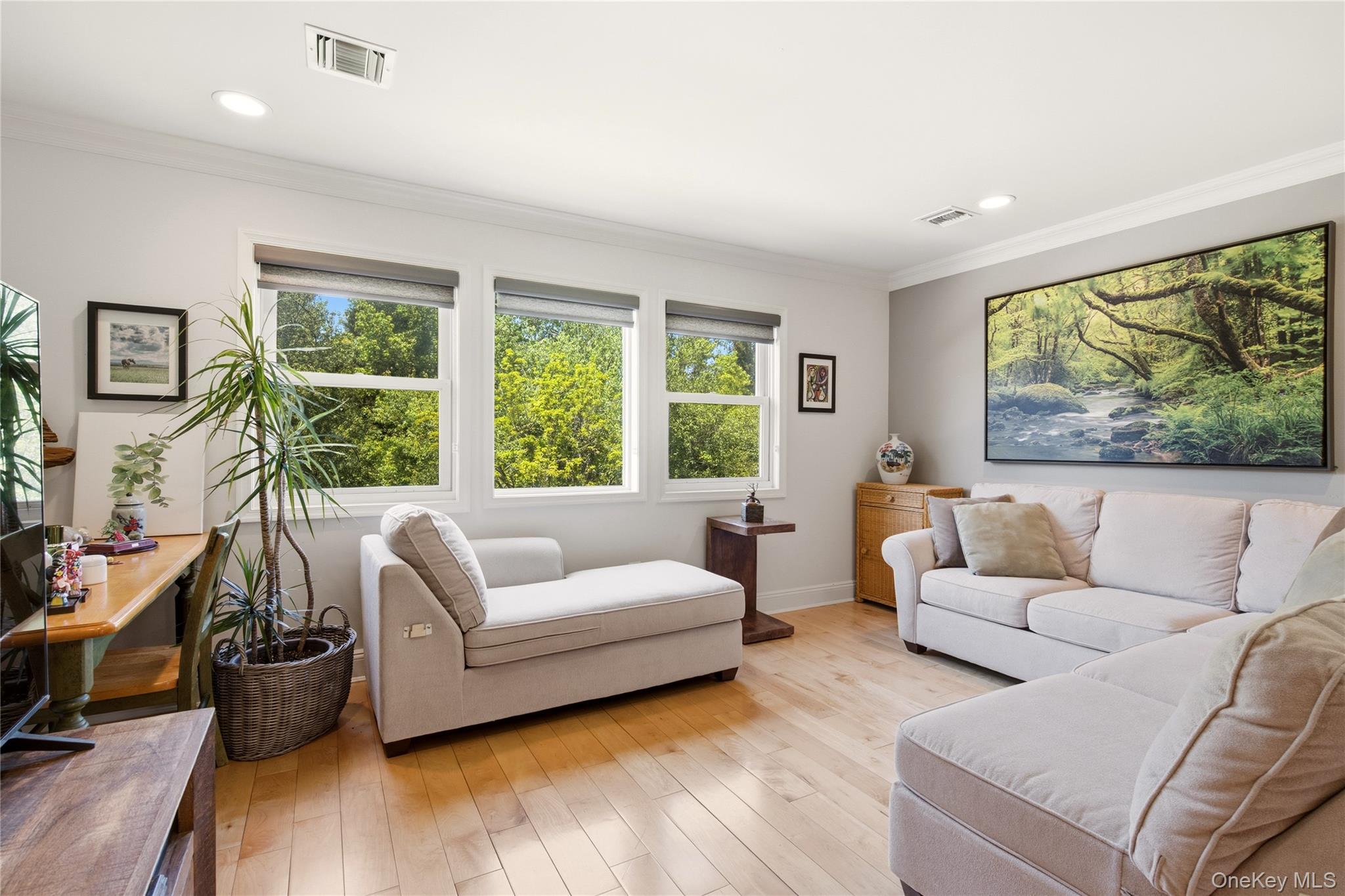 323 Baltustrol Circle