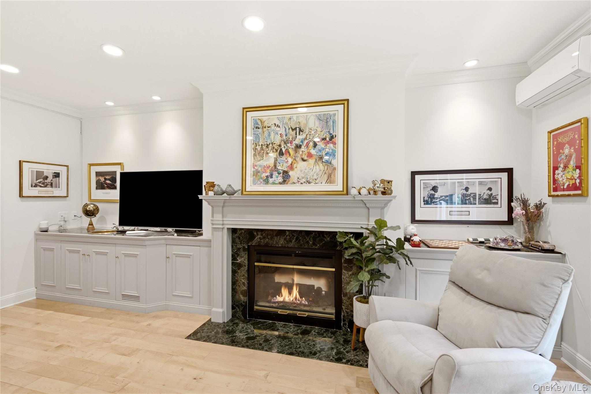 323 Baltustrol Circle
