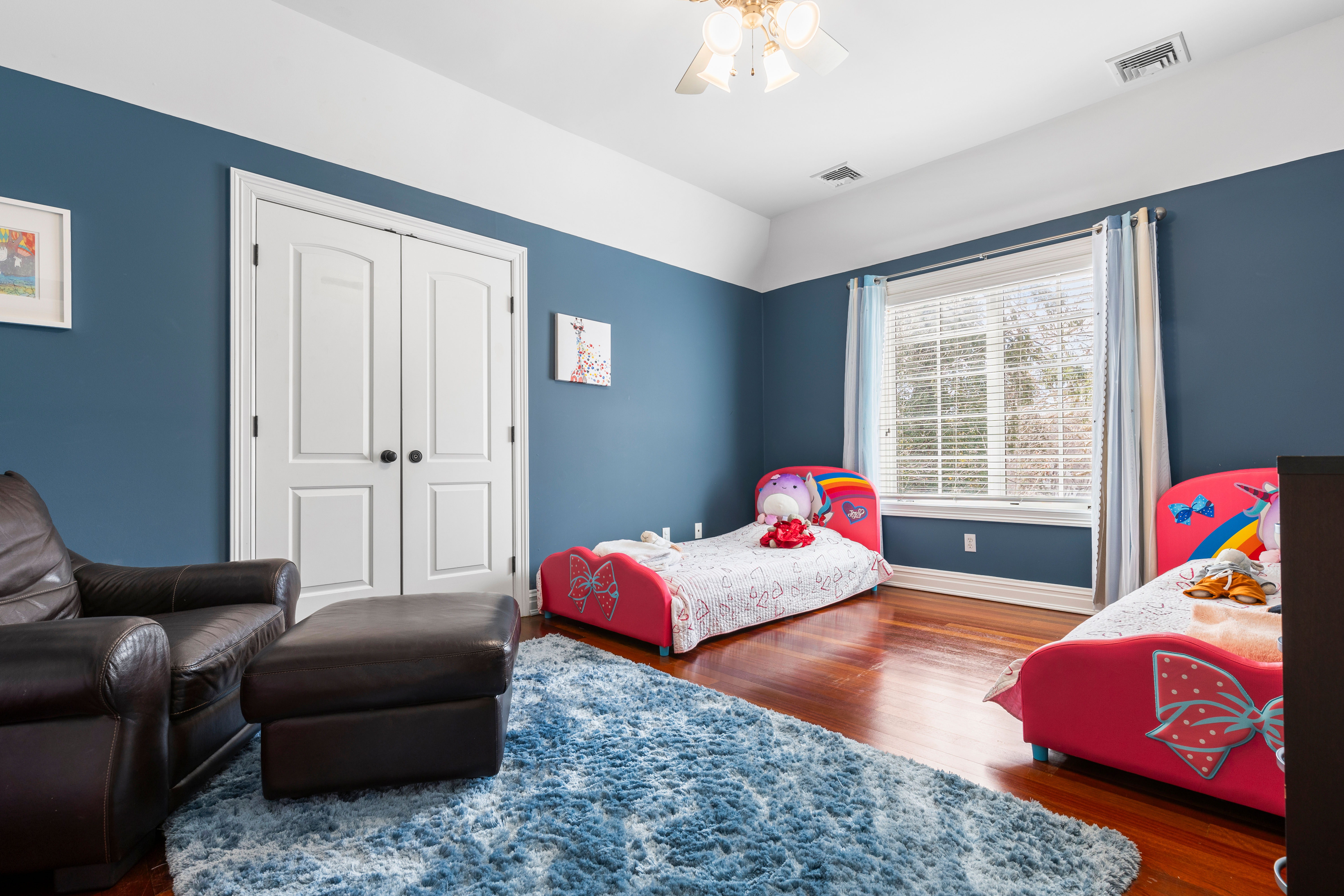 87 Harriman Road