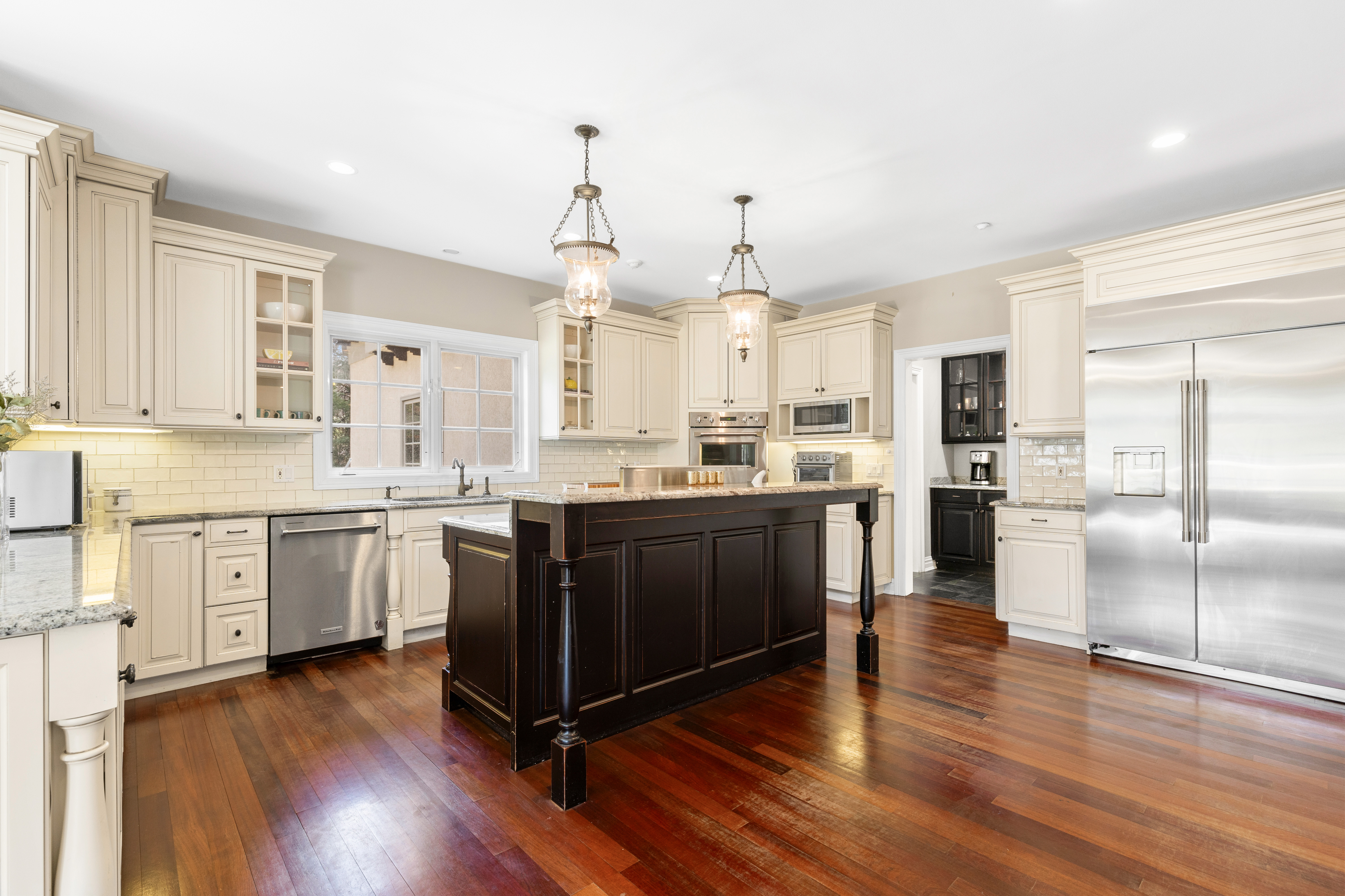 87 Harriman Road