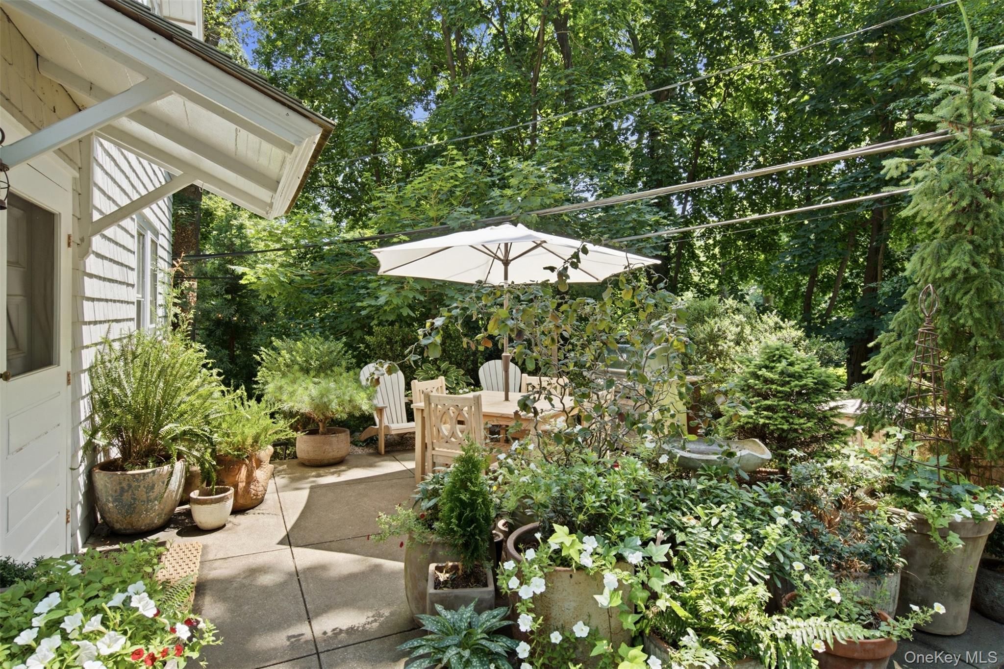 1394 Ridge Road