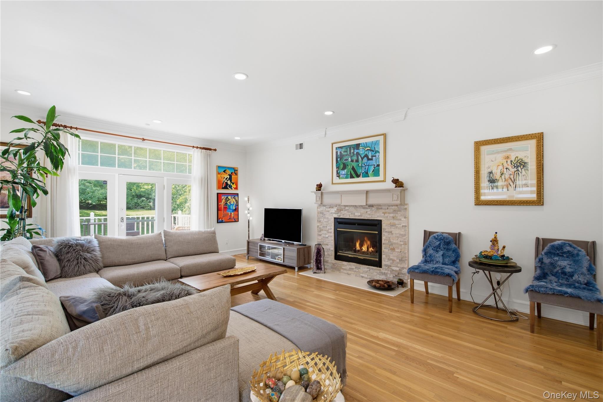 323 Baltustrol Circle