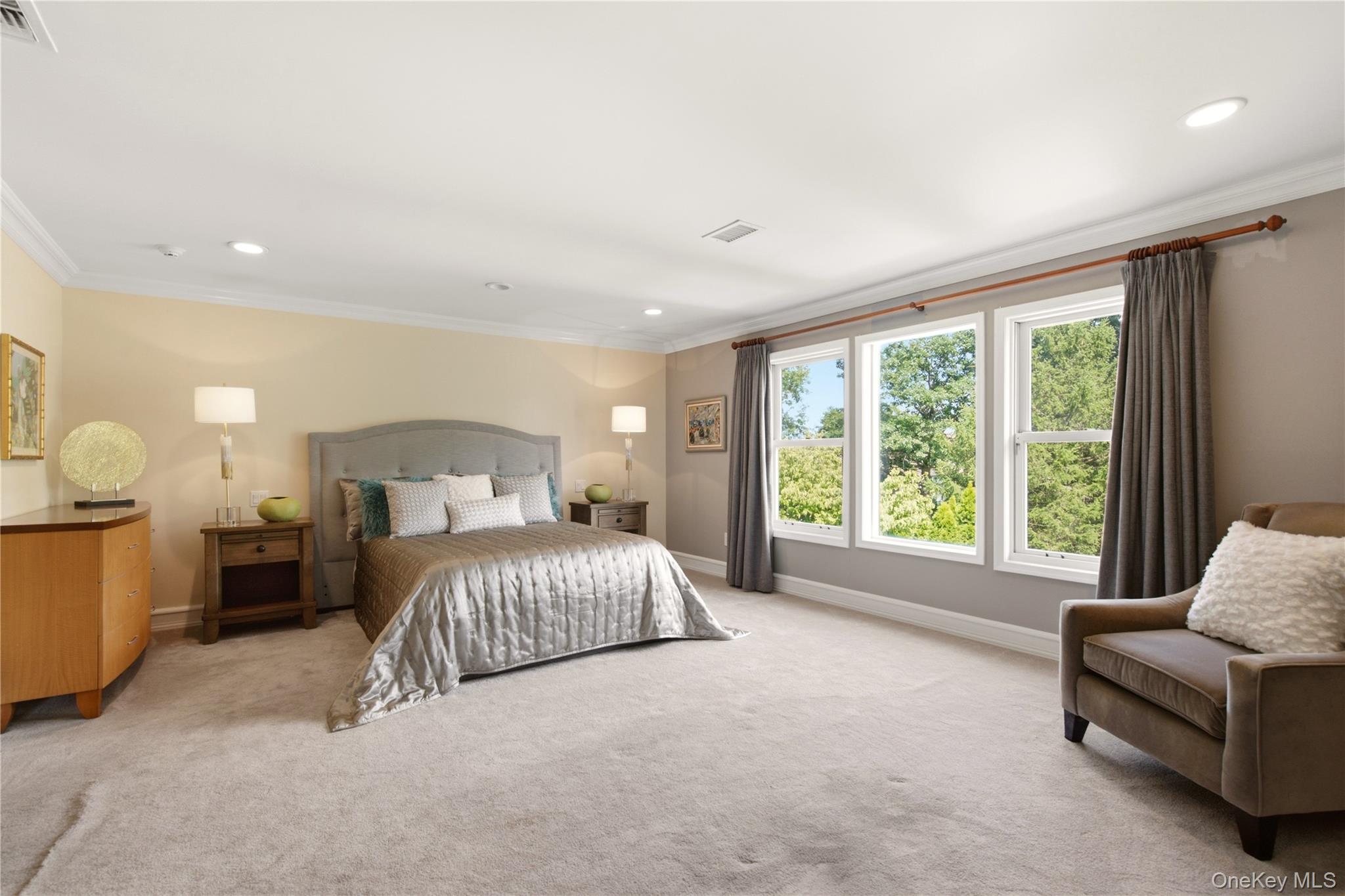 323 Baltustrol Circle