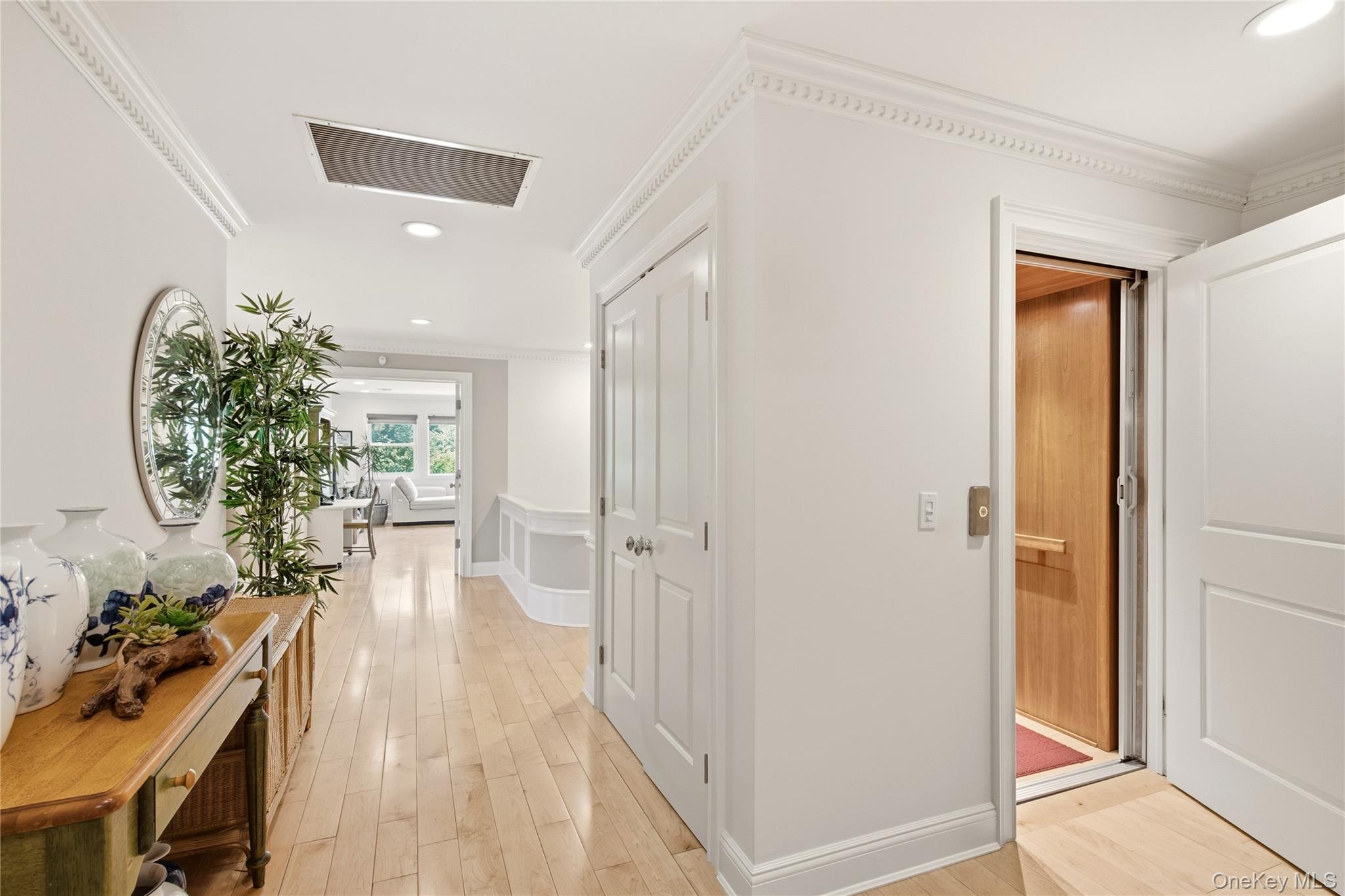 323 Baltustrol Circle