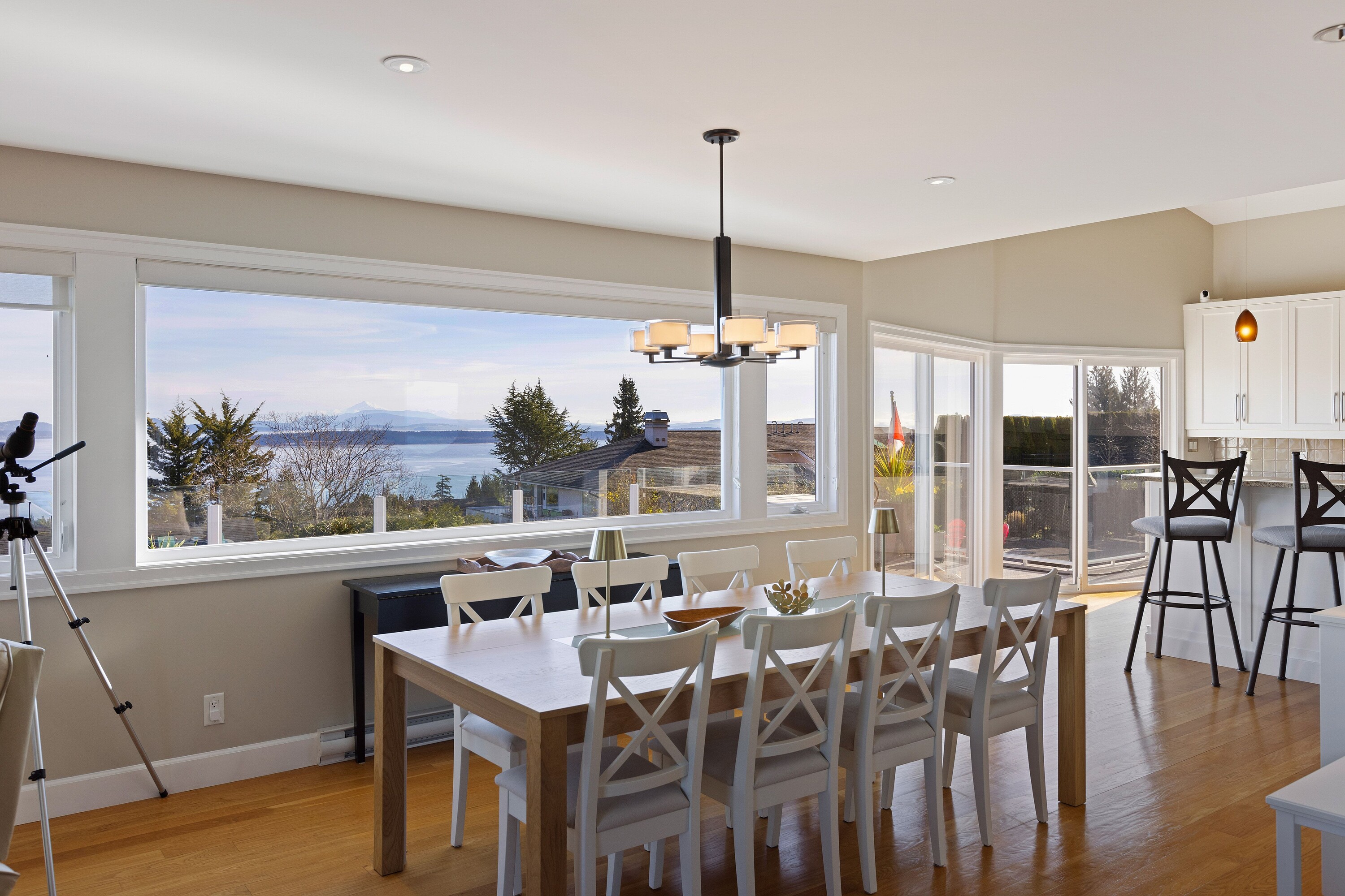 1736 Mayneview Terrace