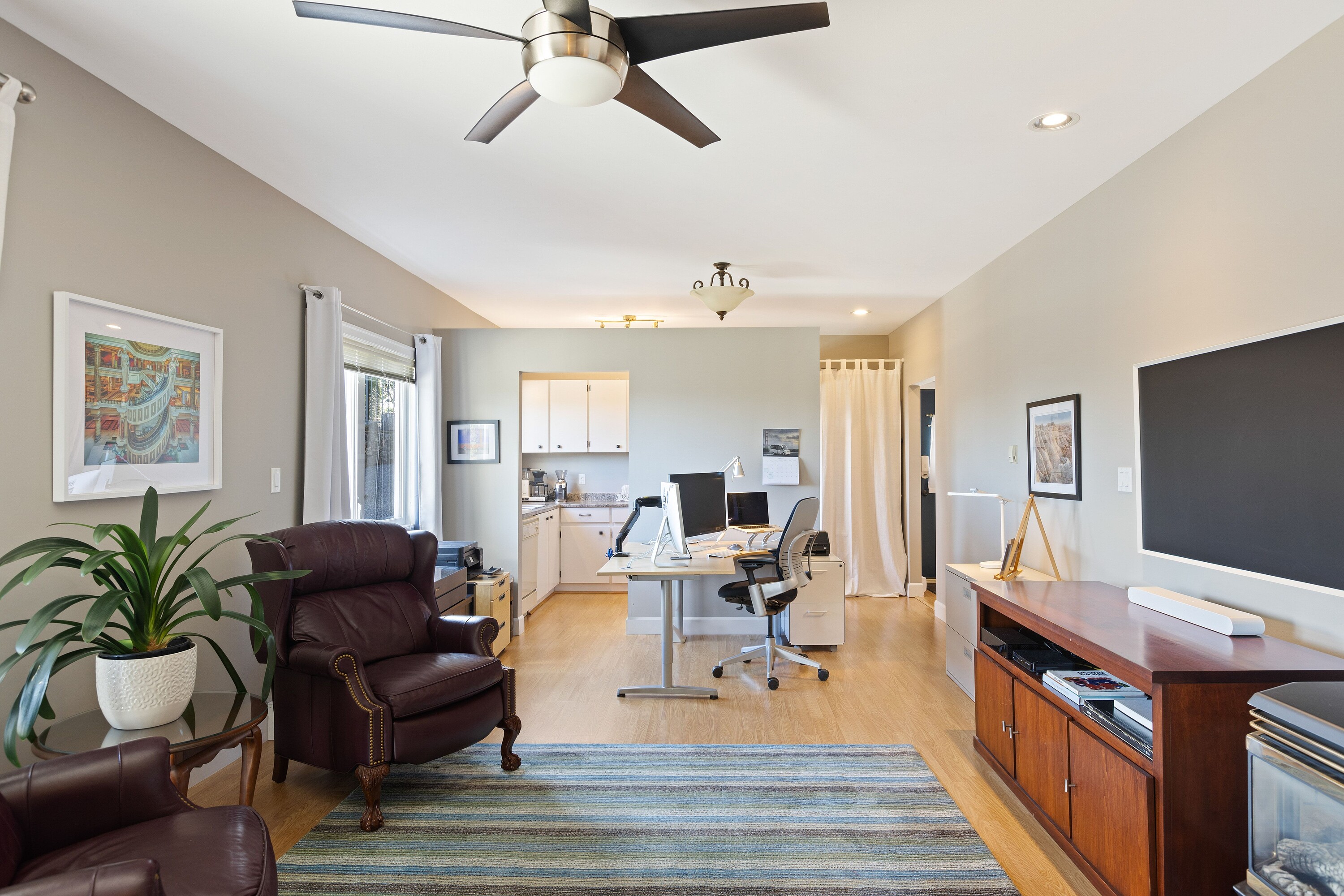 1736 Mayneview Terrace