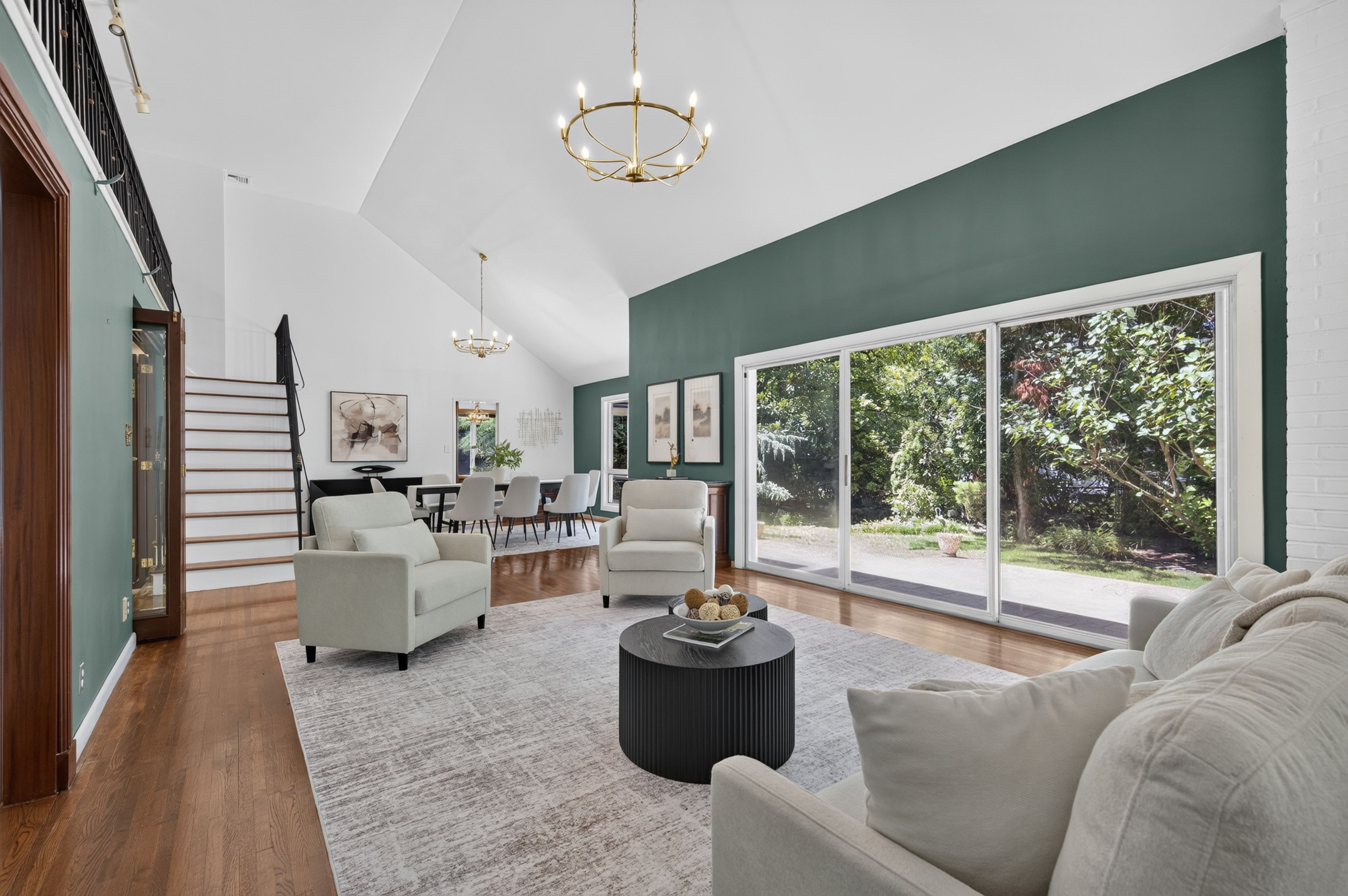 4 Waring Drive 