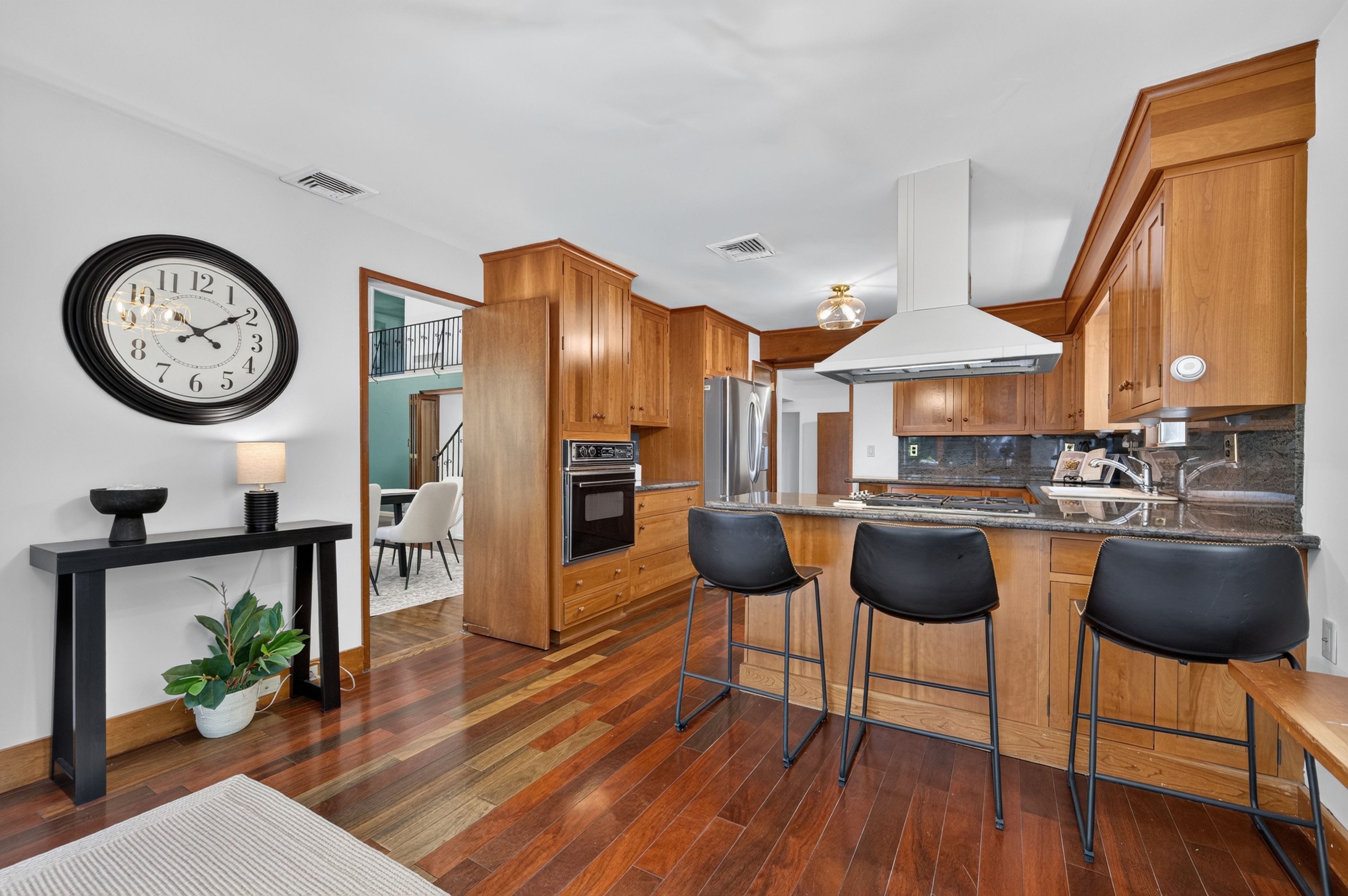 4 Waring Drive 