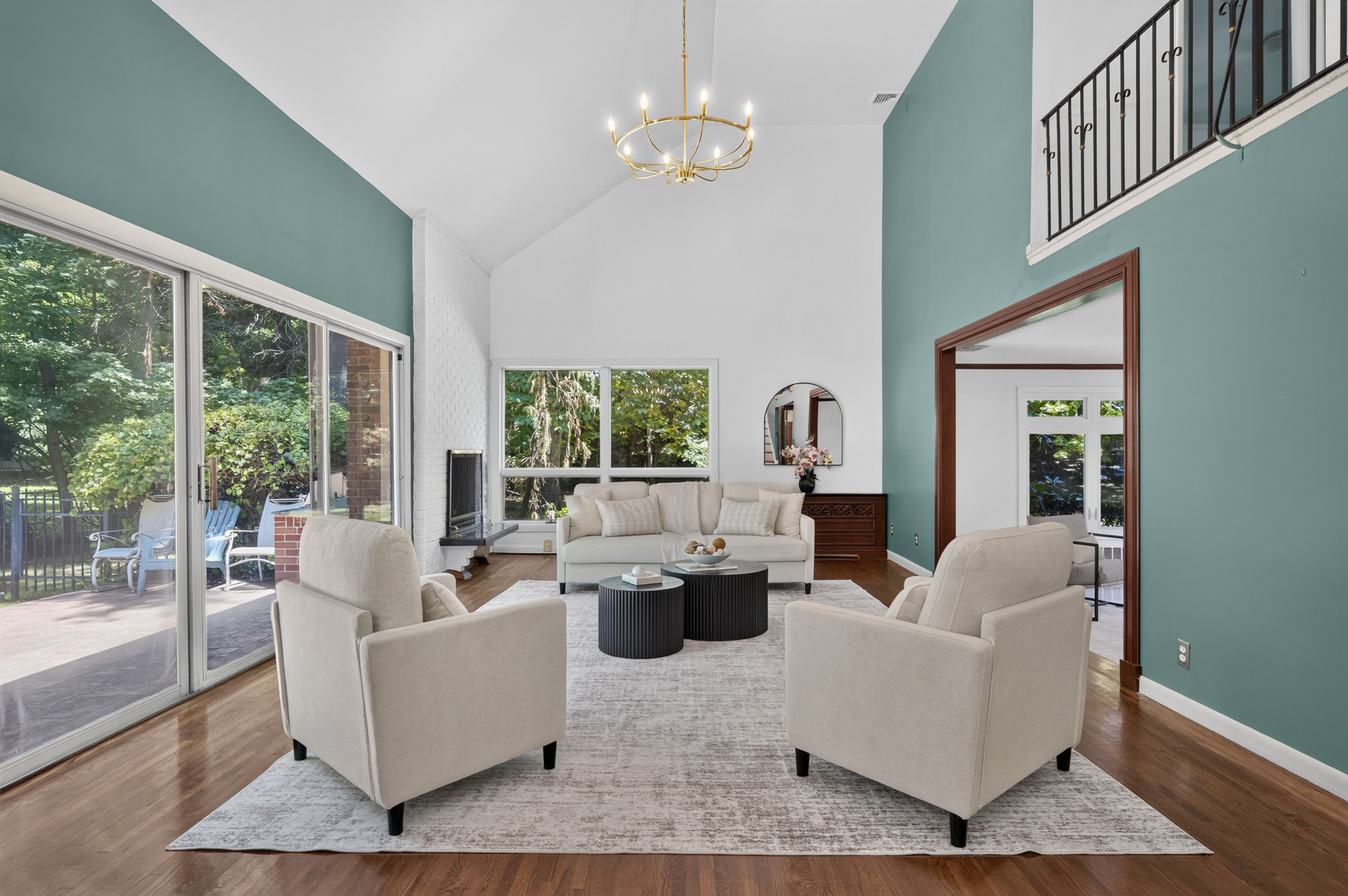 4 Waring Drive 