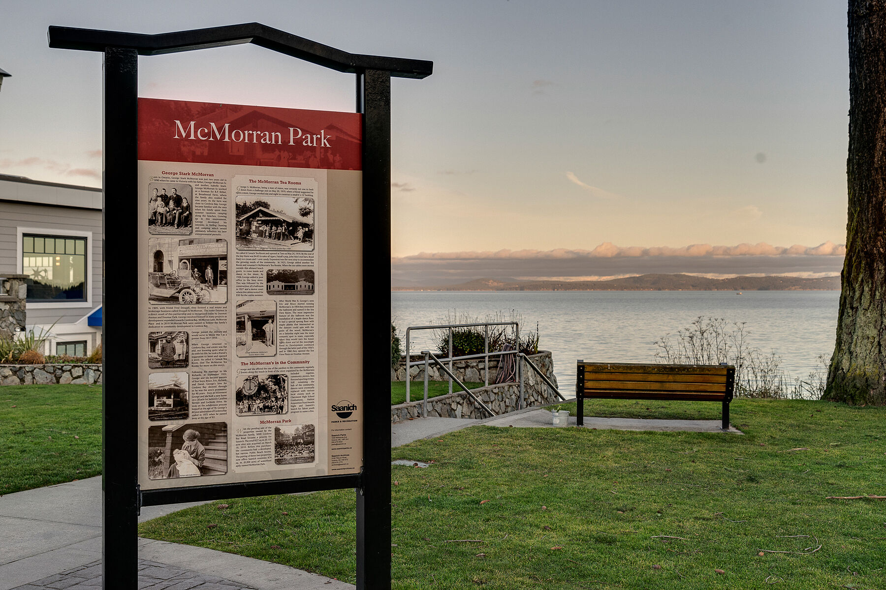 5090,94,98 Cordova Bay Road