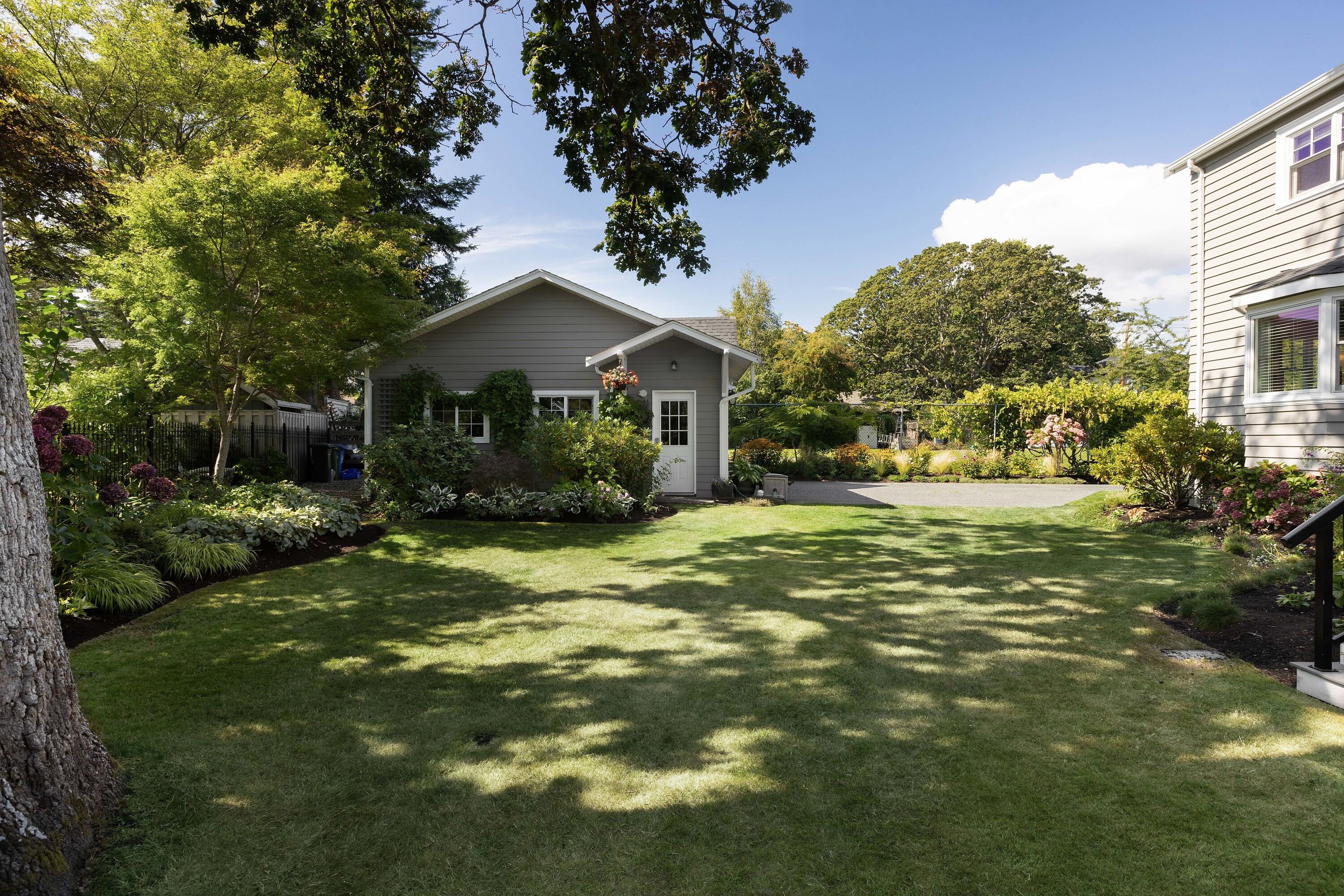 2655 Shady Lane