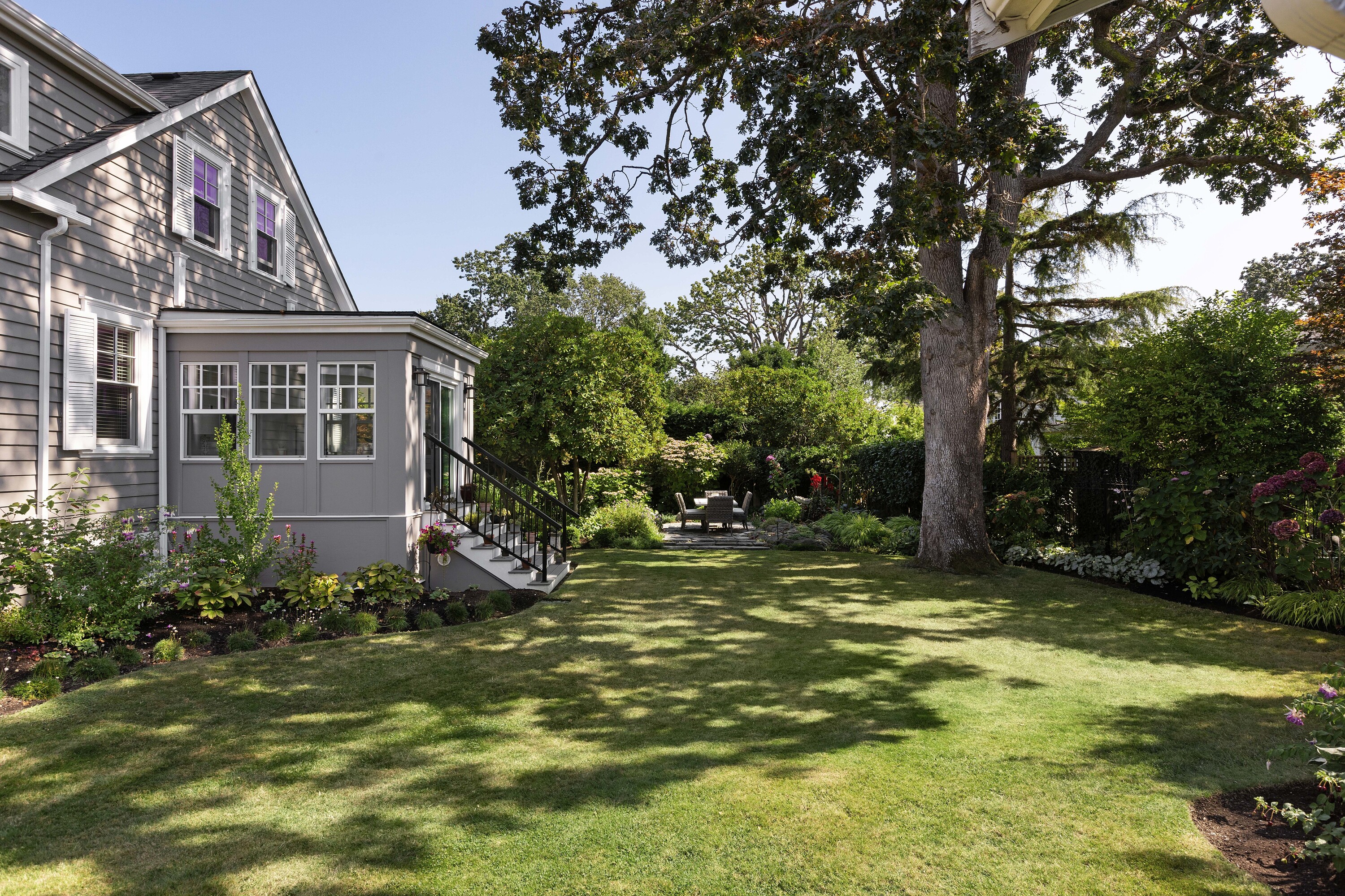 2655 Shady Lane