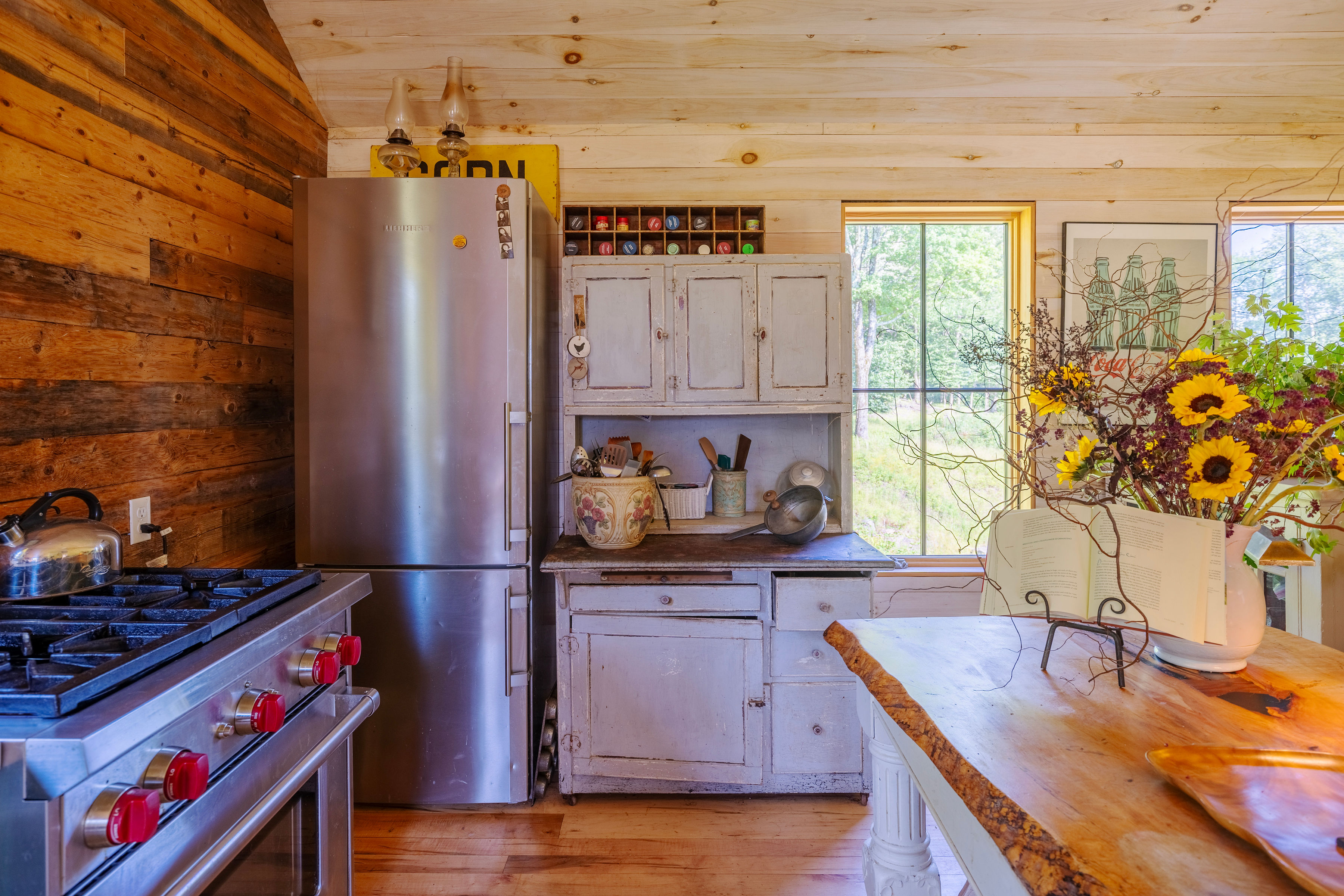 377 Reinertsen Hill Road