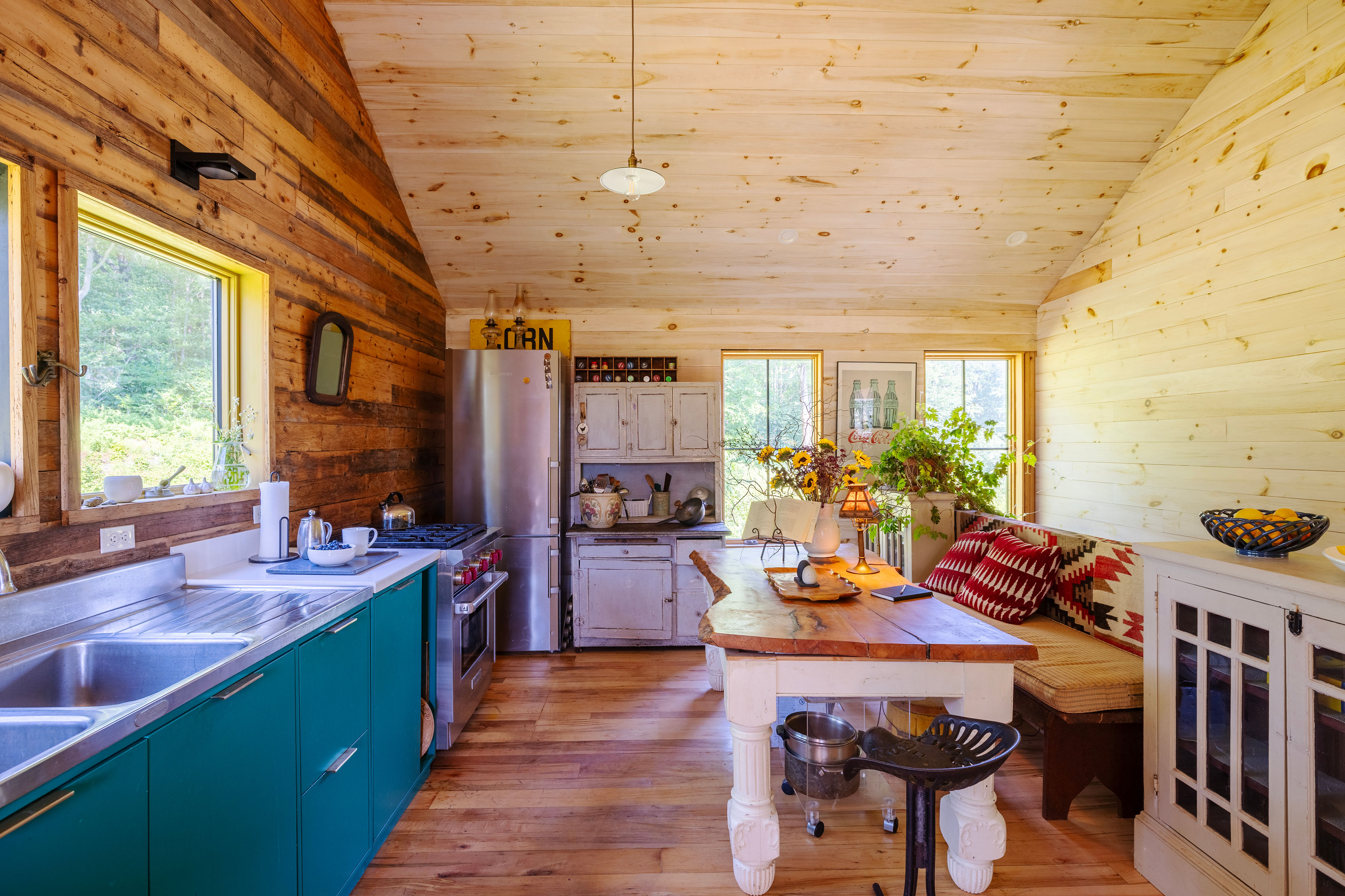 377 Reinertsen Hill Road