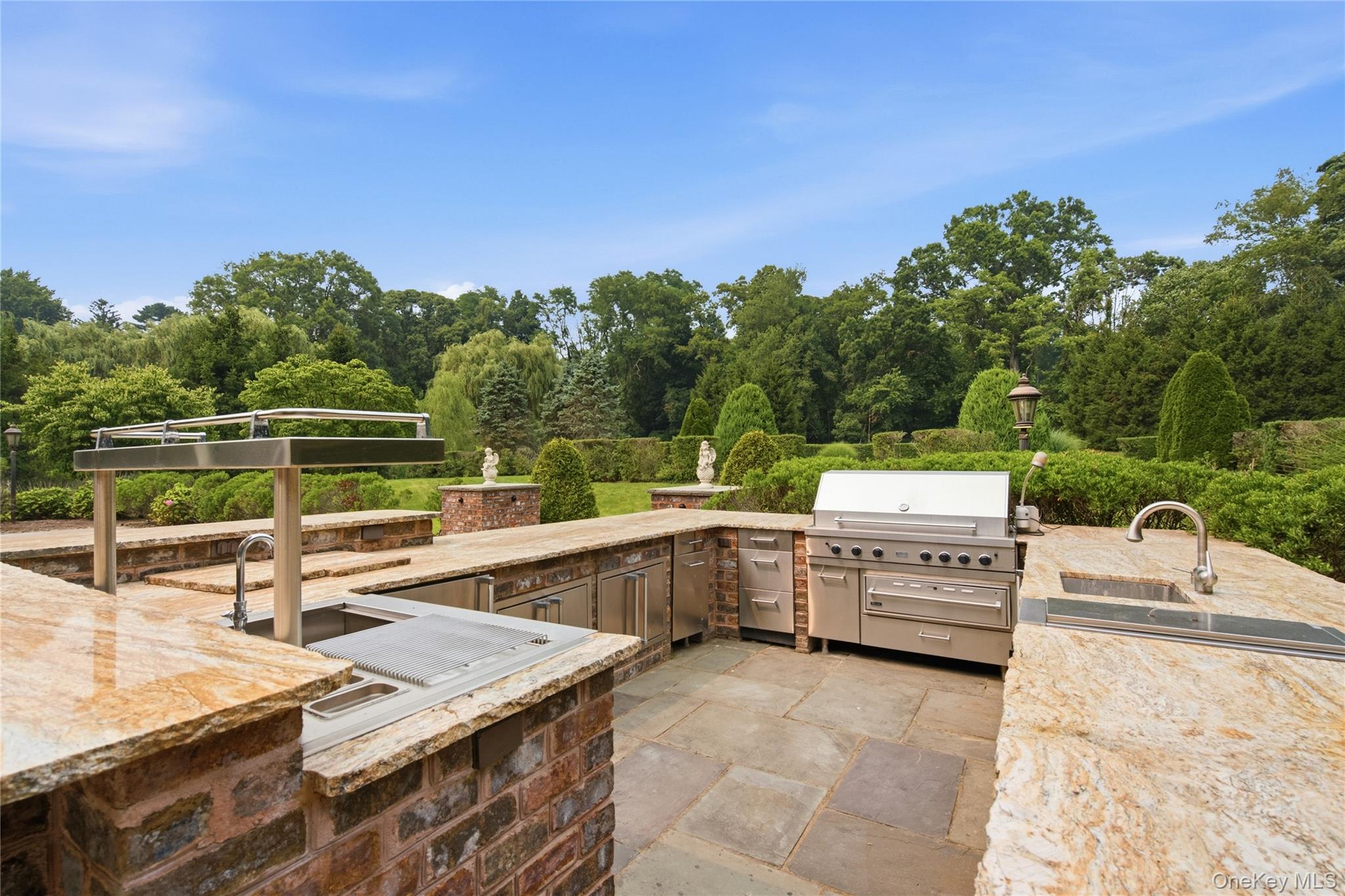 33 Chicken Valley Road