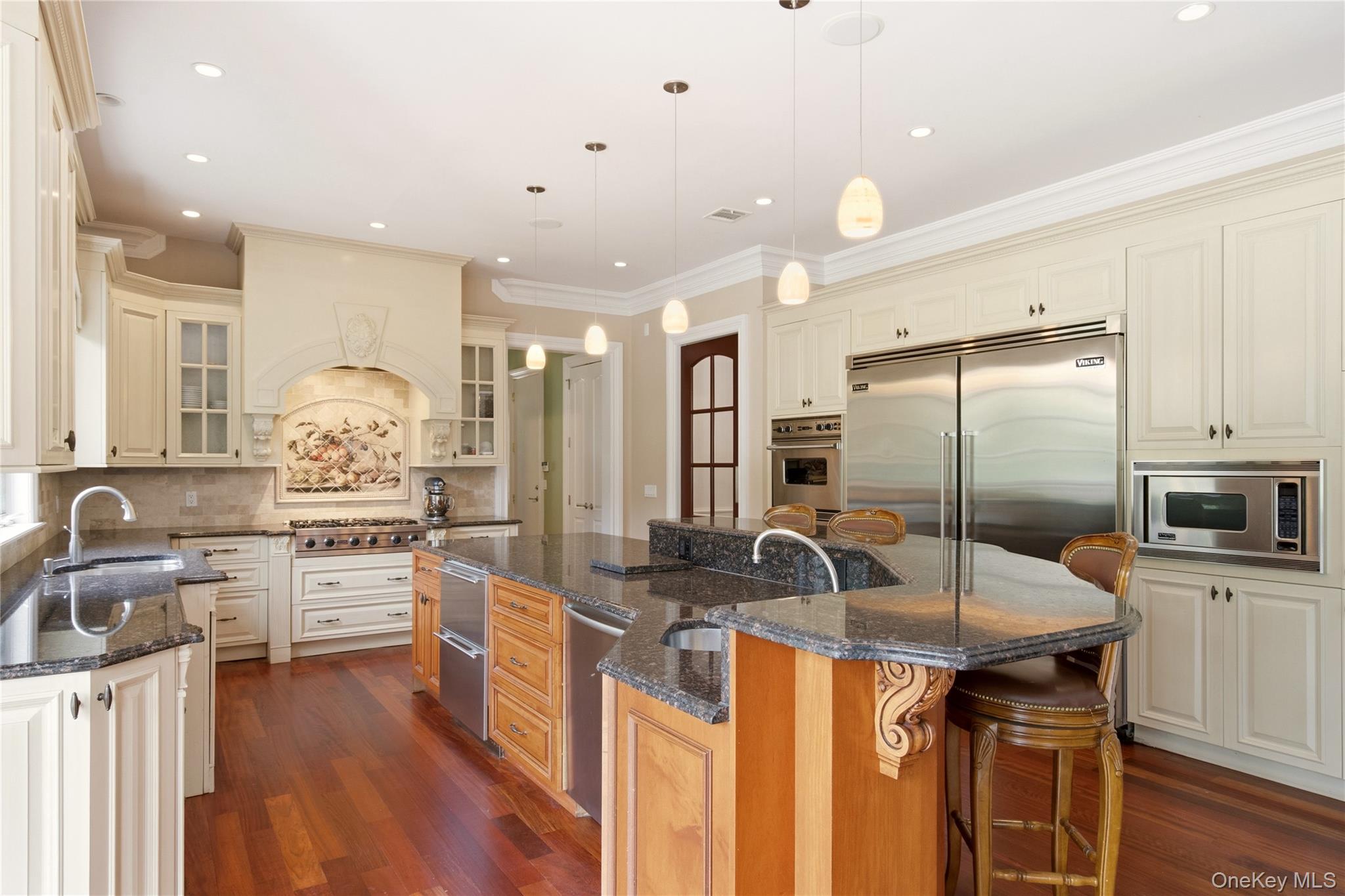 33 Chicken Valley Road