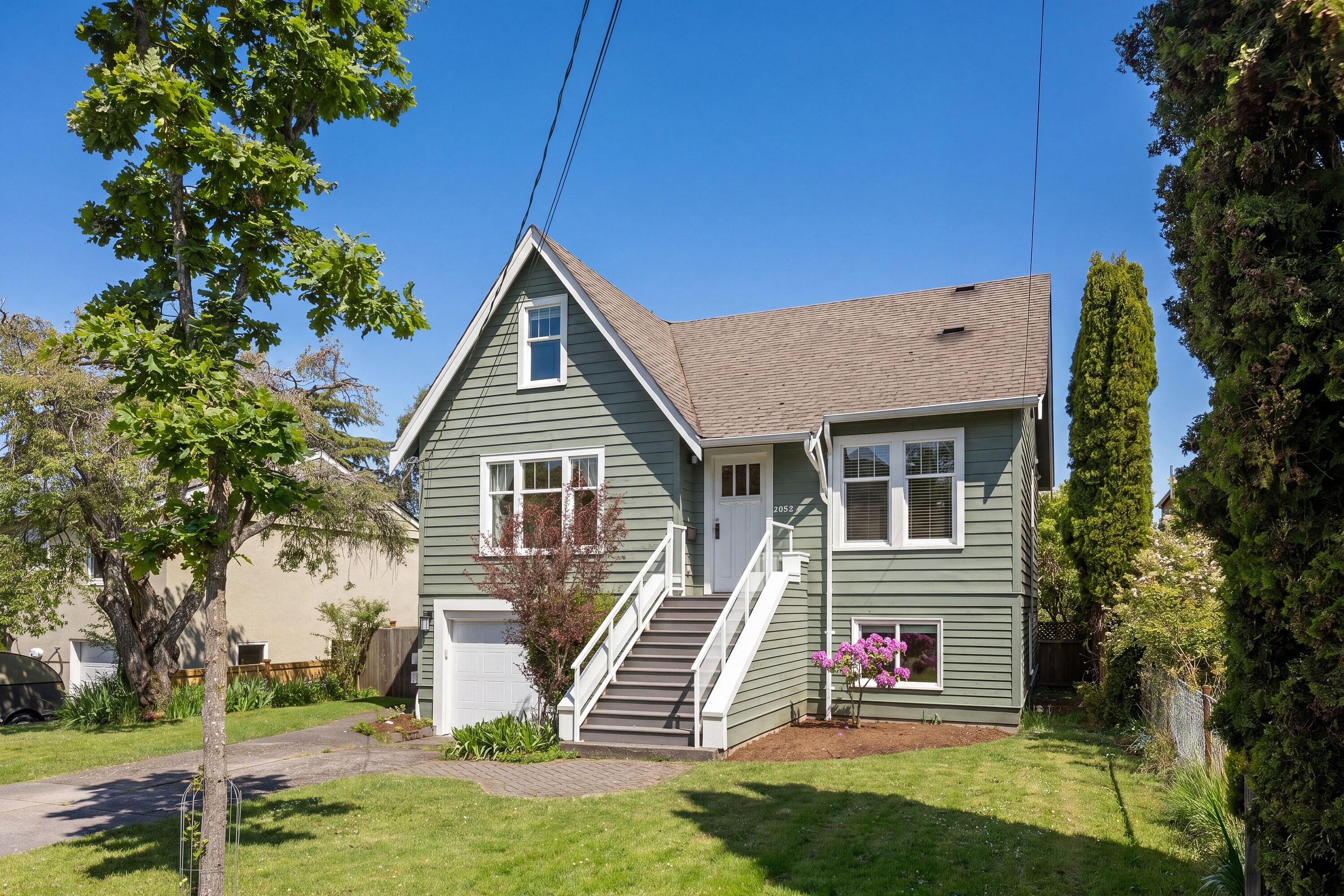 2052 Carrick Street