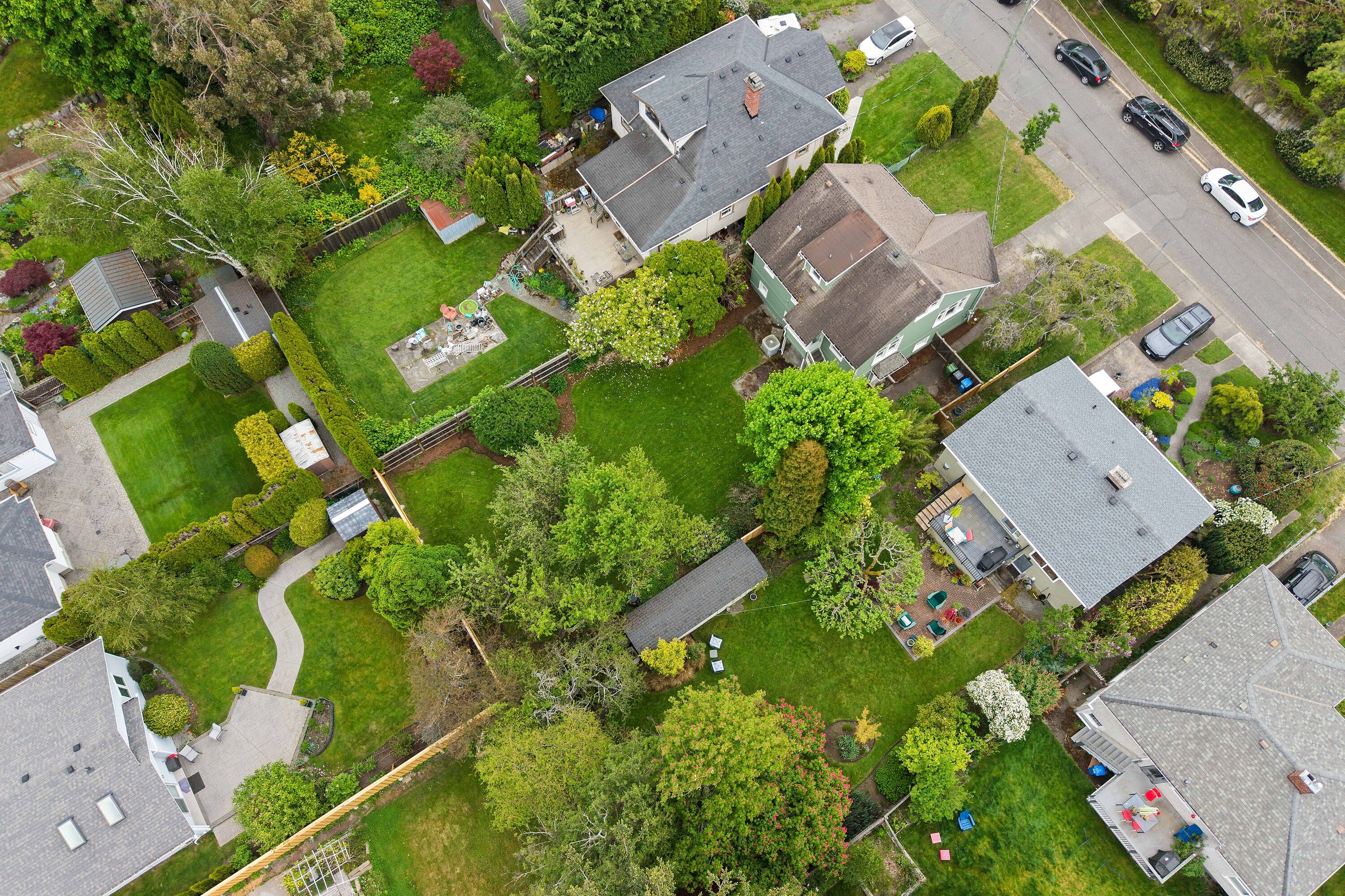 2052 Carrick Street