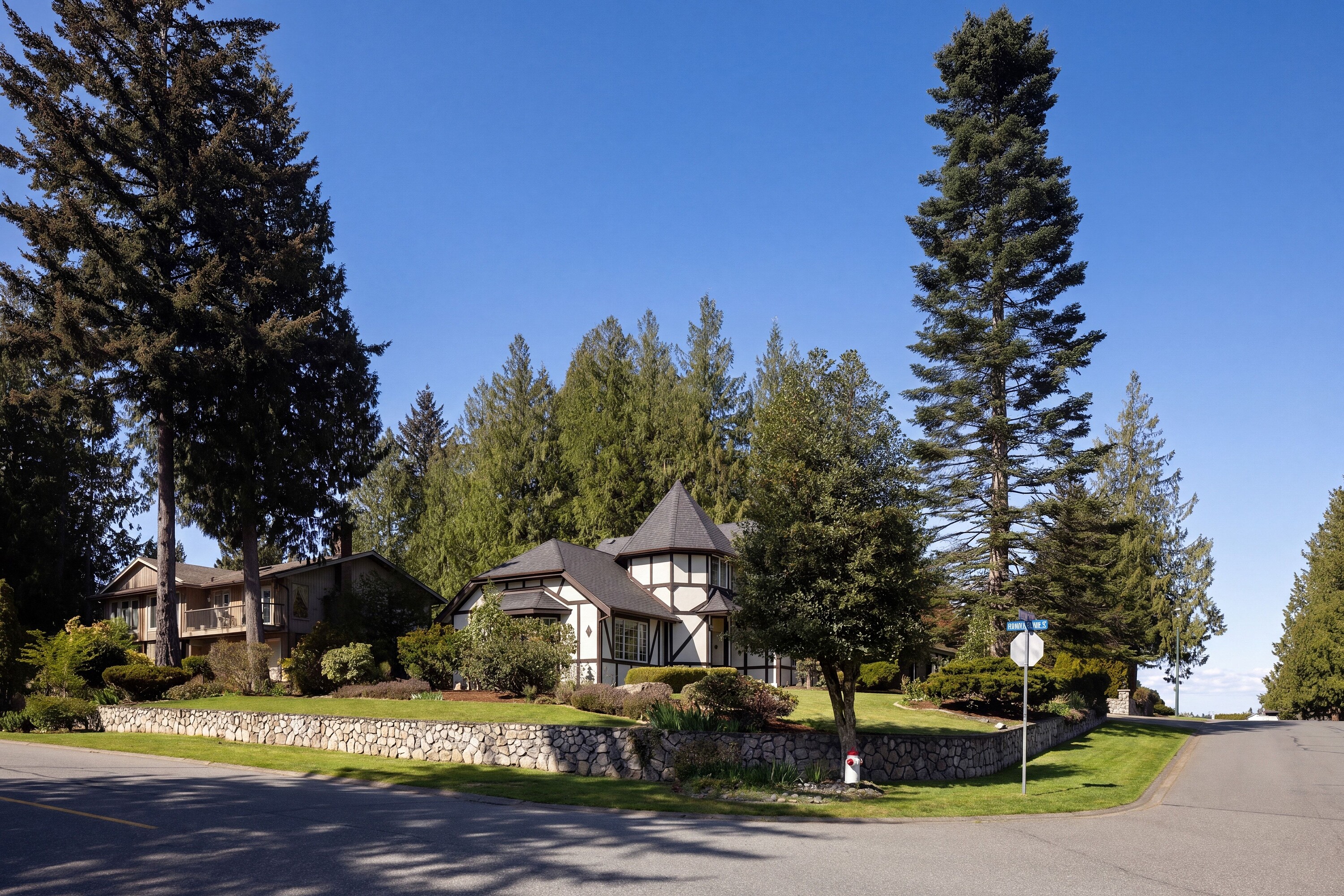 1753 Mayneview Terrace