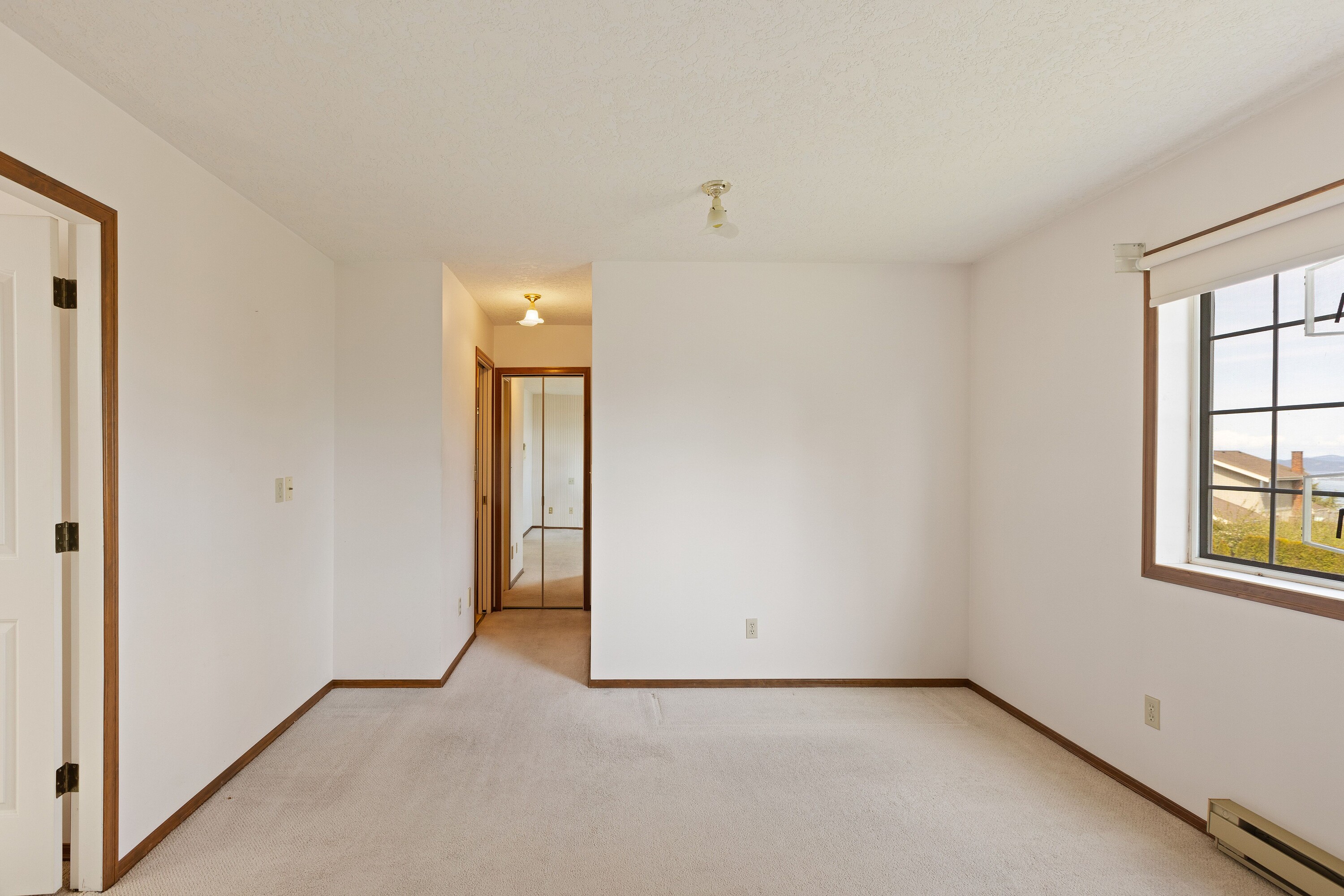 1753 Mayneview Terrace