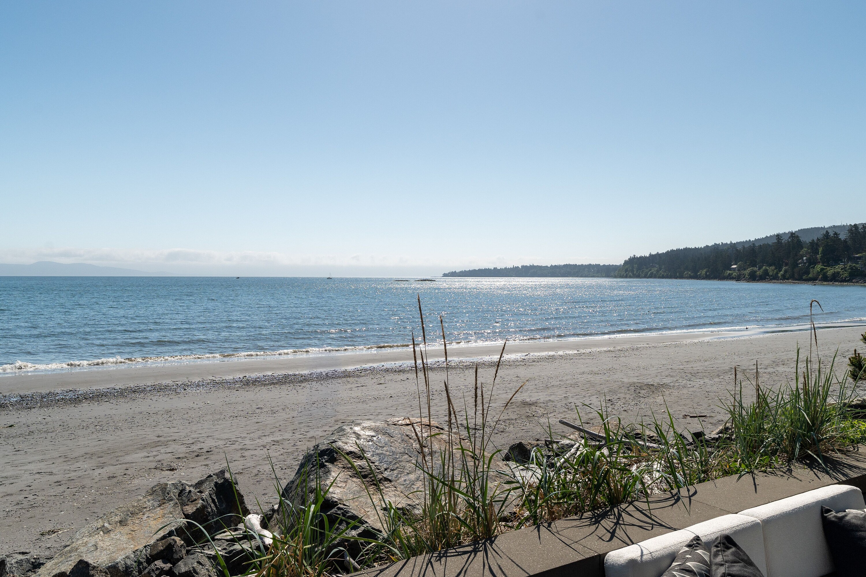 5039 Cordova Bay Road