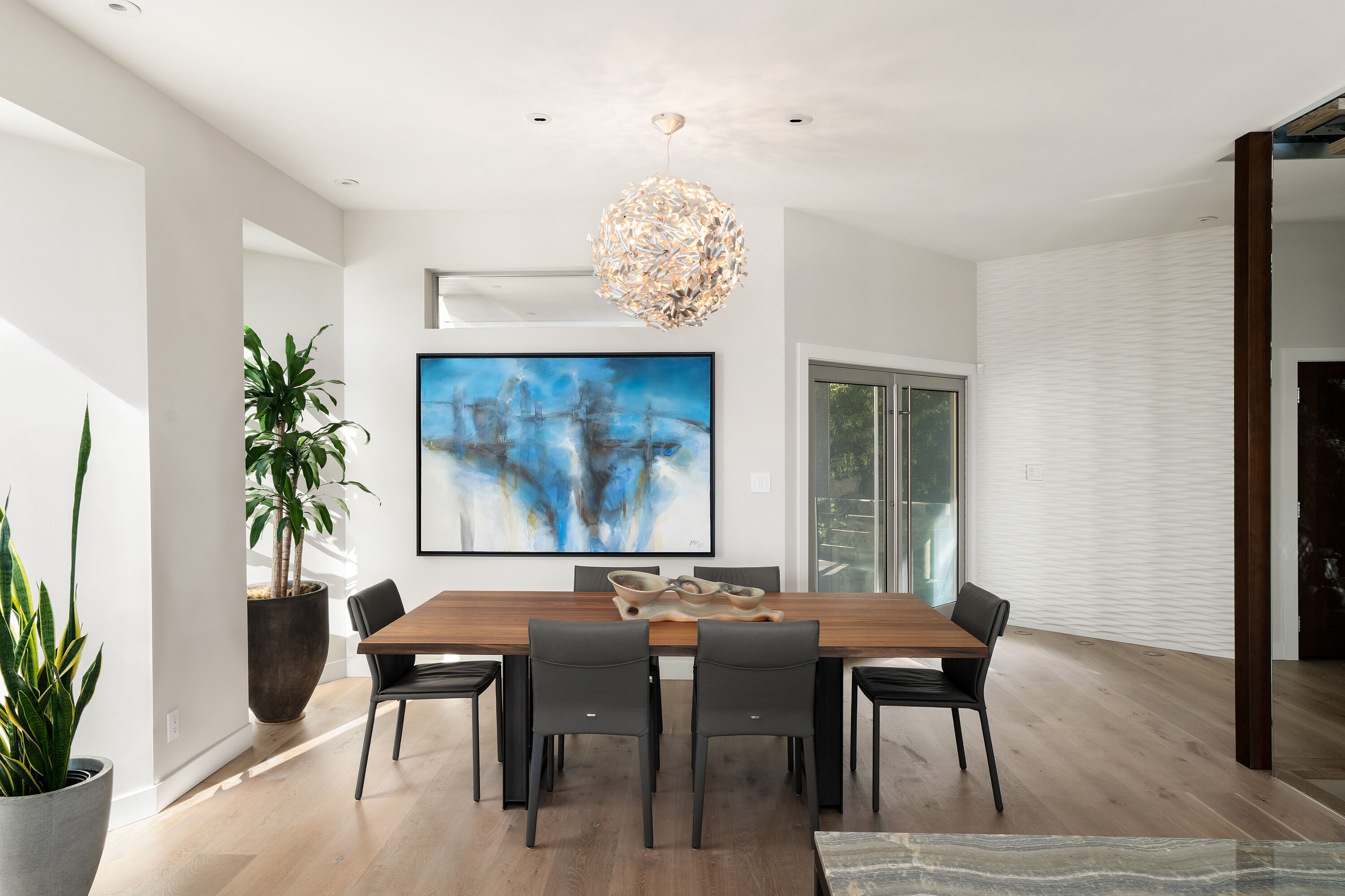 5039 Cordova Bay Road