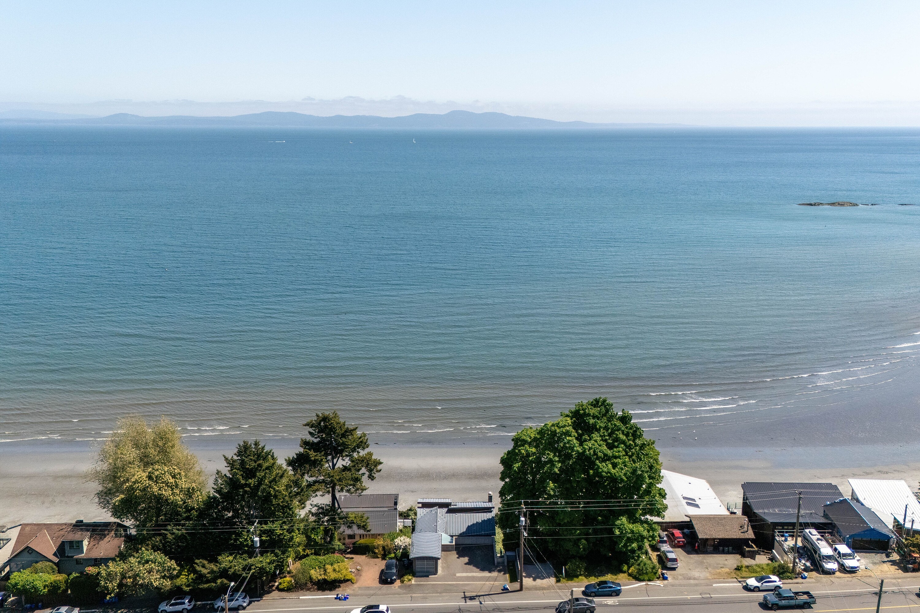 5039 Cordova Bay Road