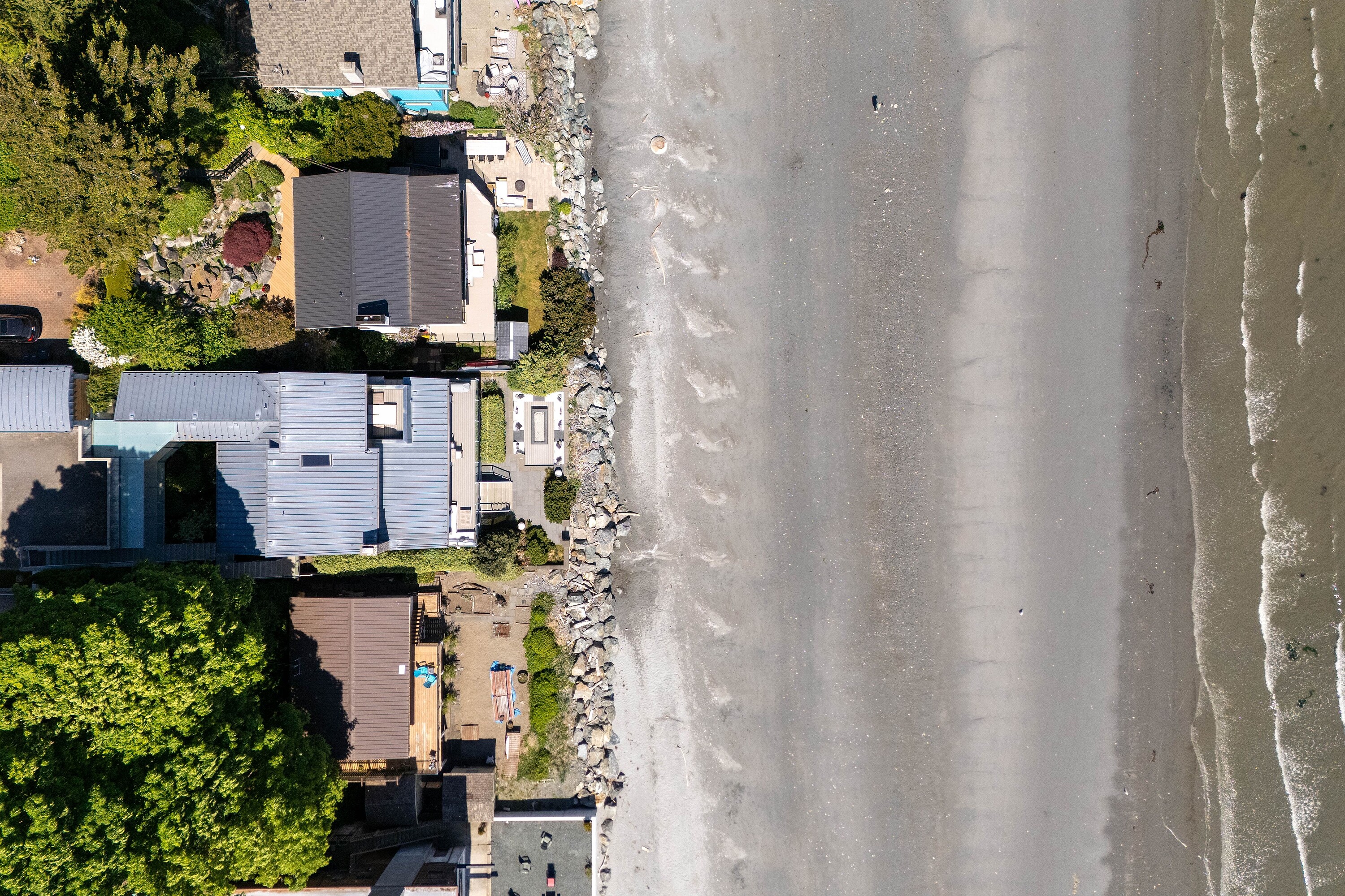 5039 Cordova Bay Road