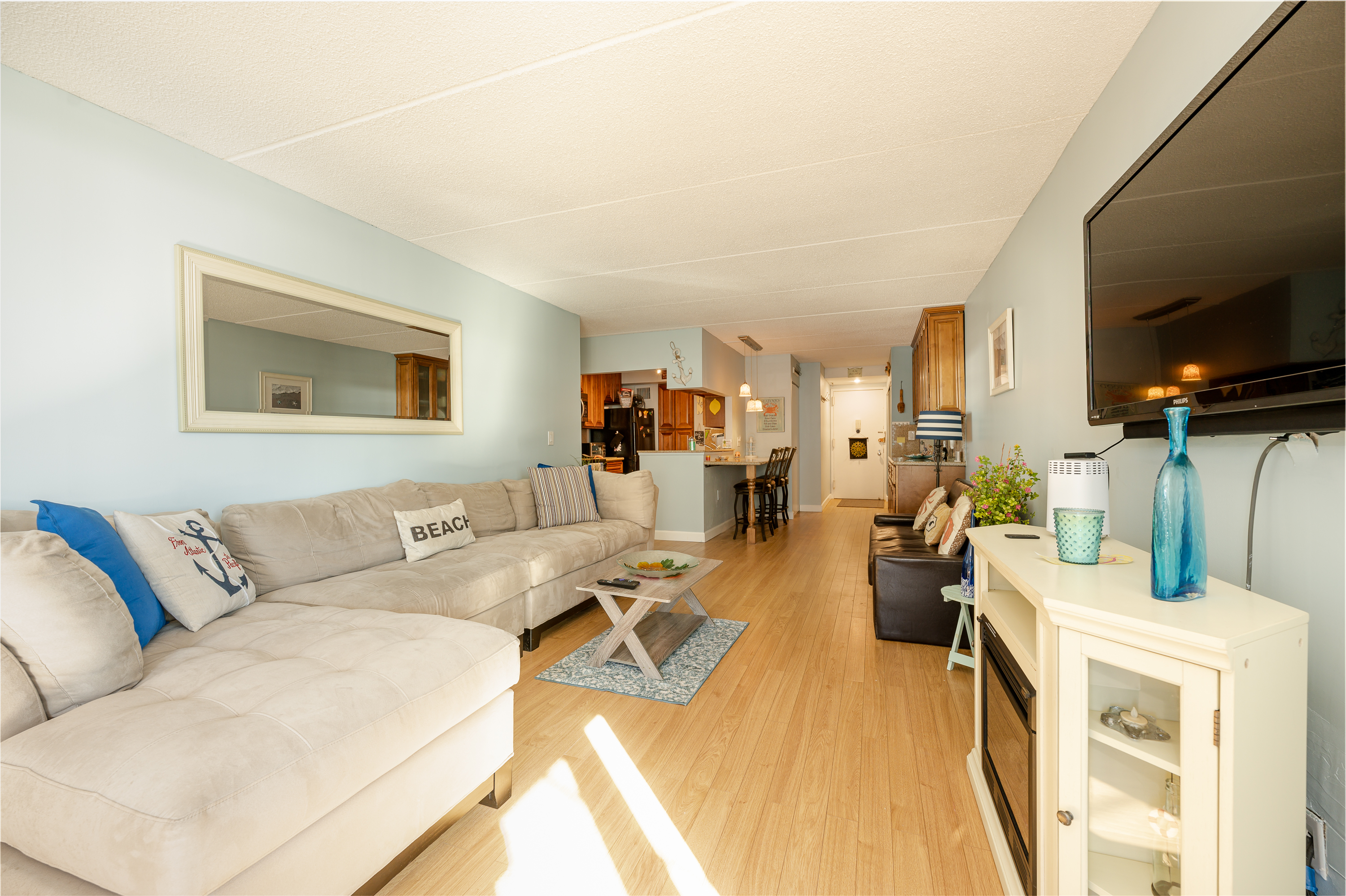 730 W Broadway Unit# 2J