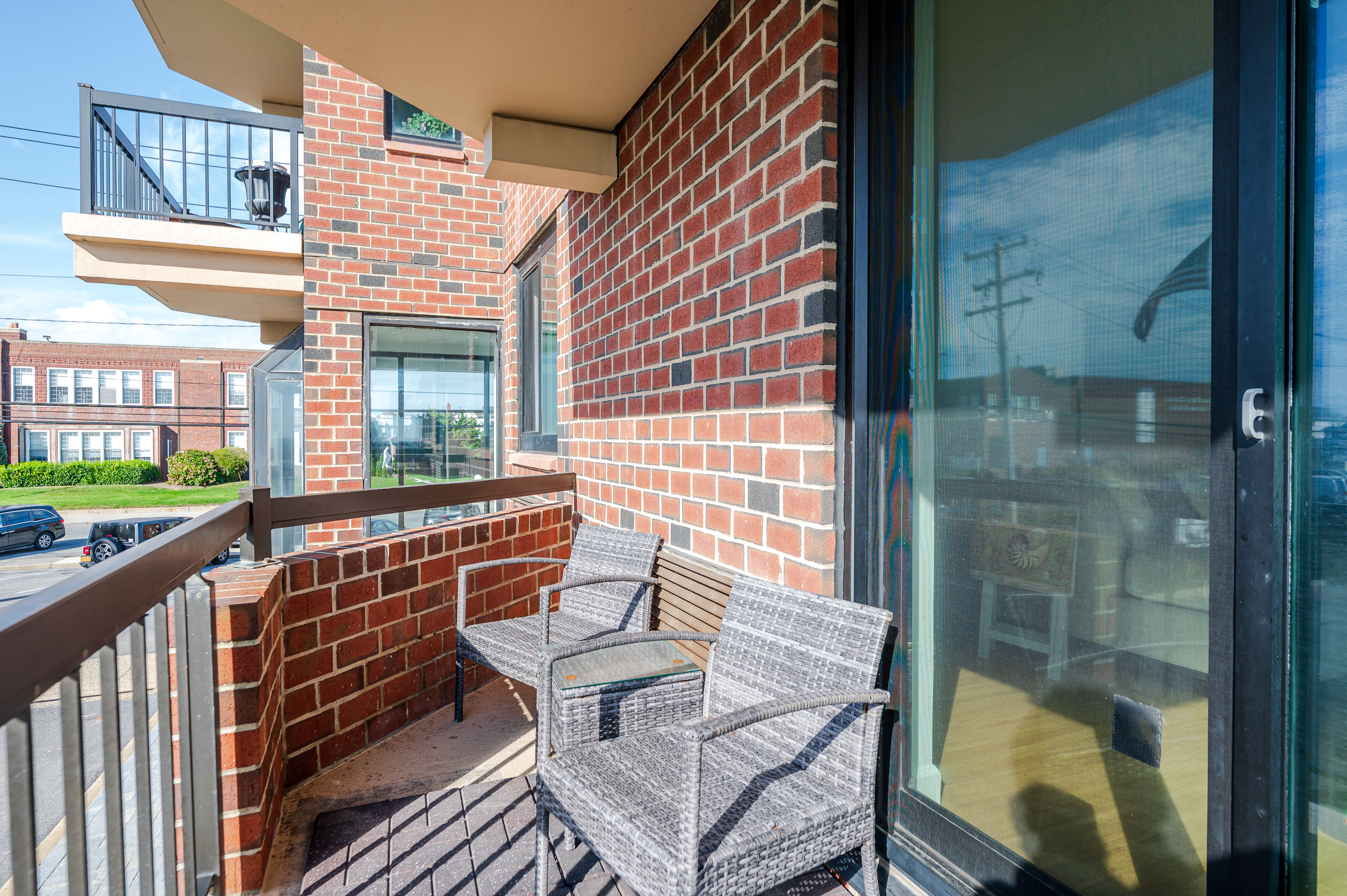 730 W Broadway Unit# 2J