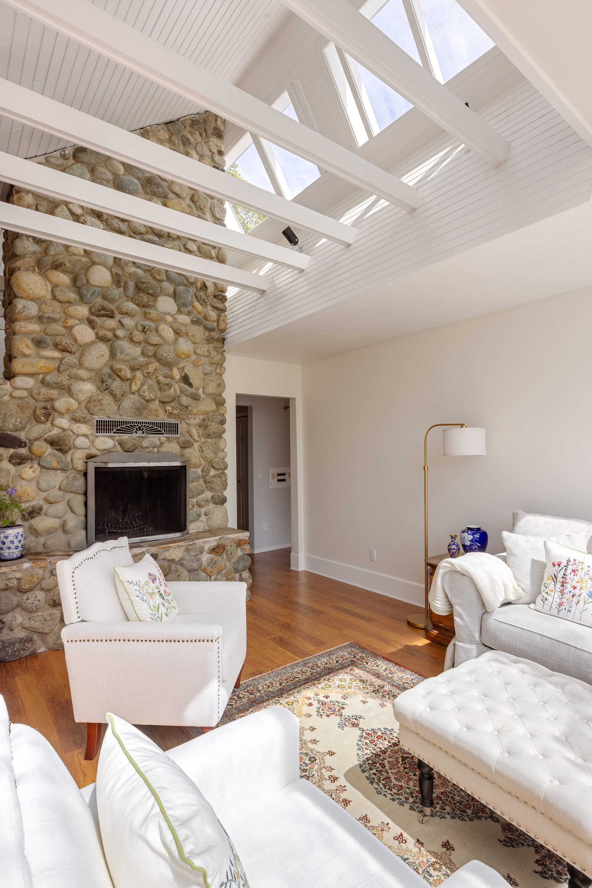 4395 Robinwood Drive