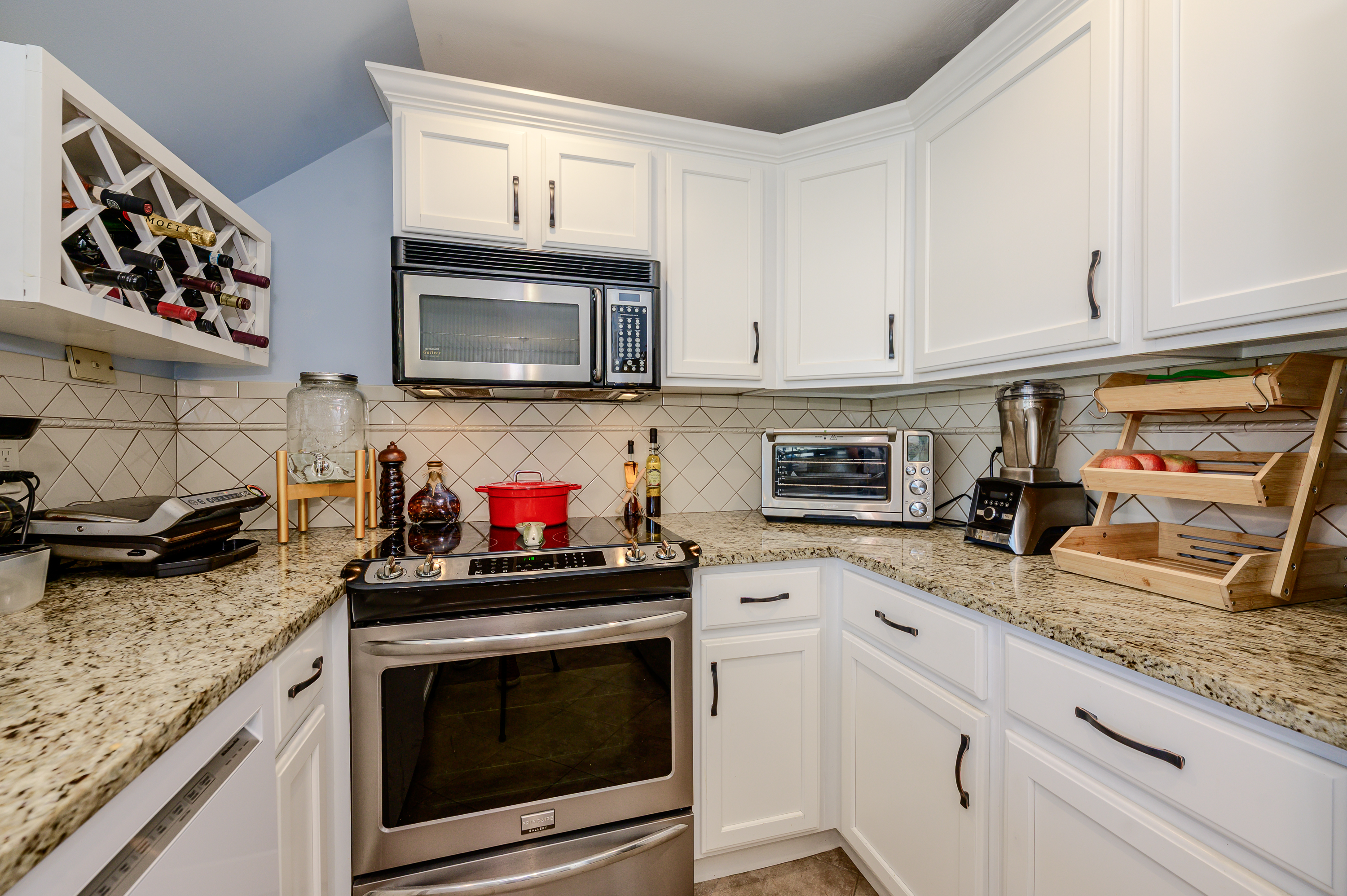 543 W Broadway Unit# A