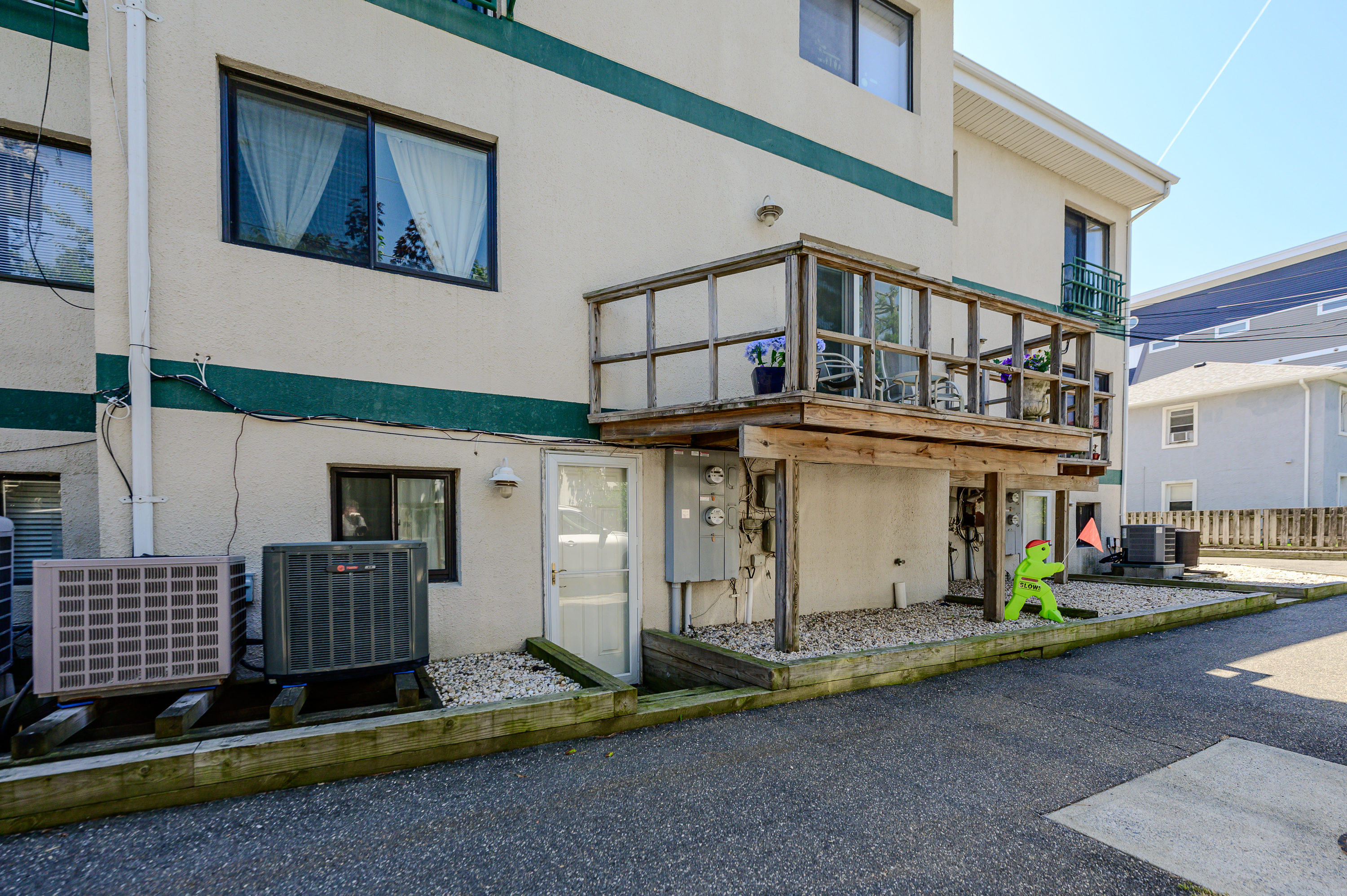 543 W Broadway Unit# A