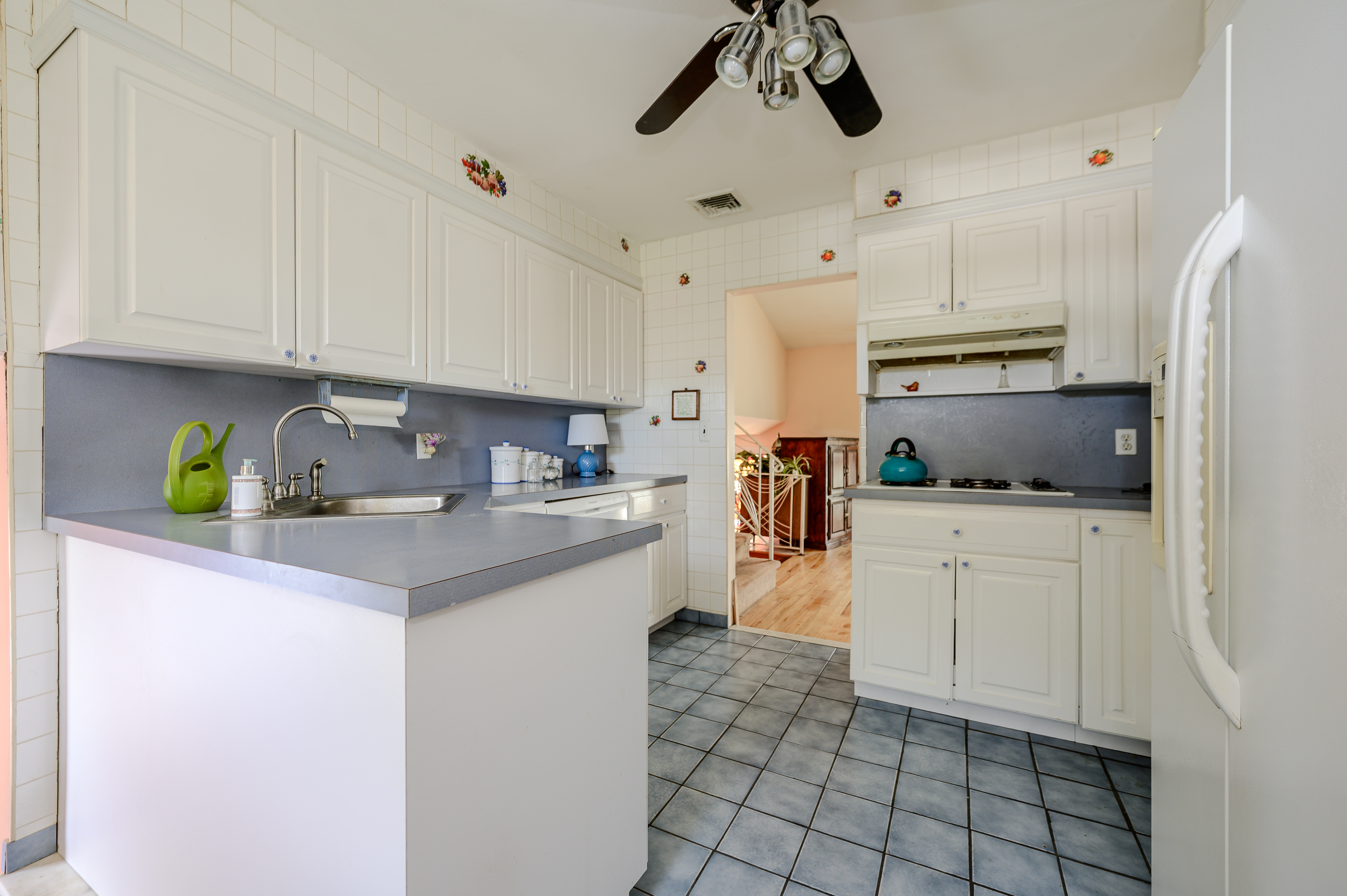 3291 Wolfson Drive