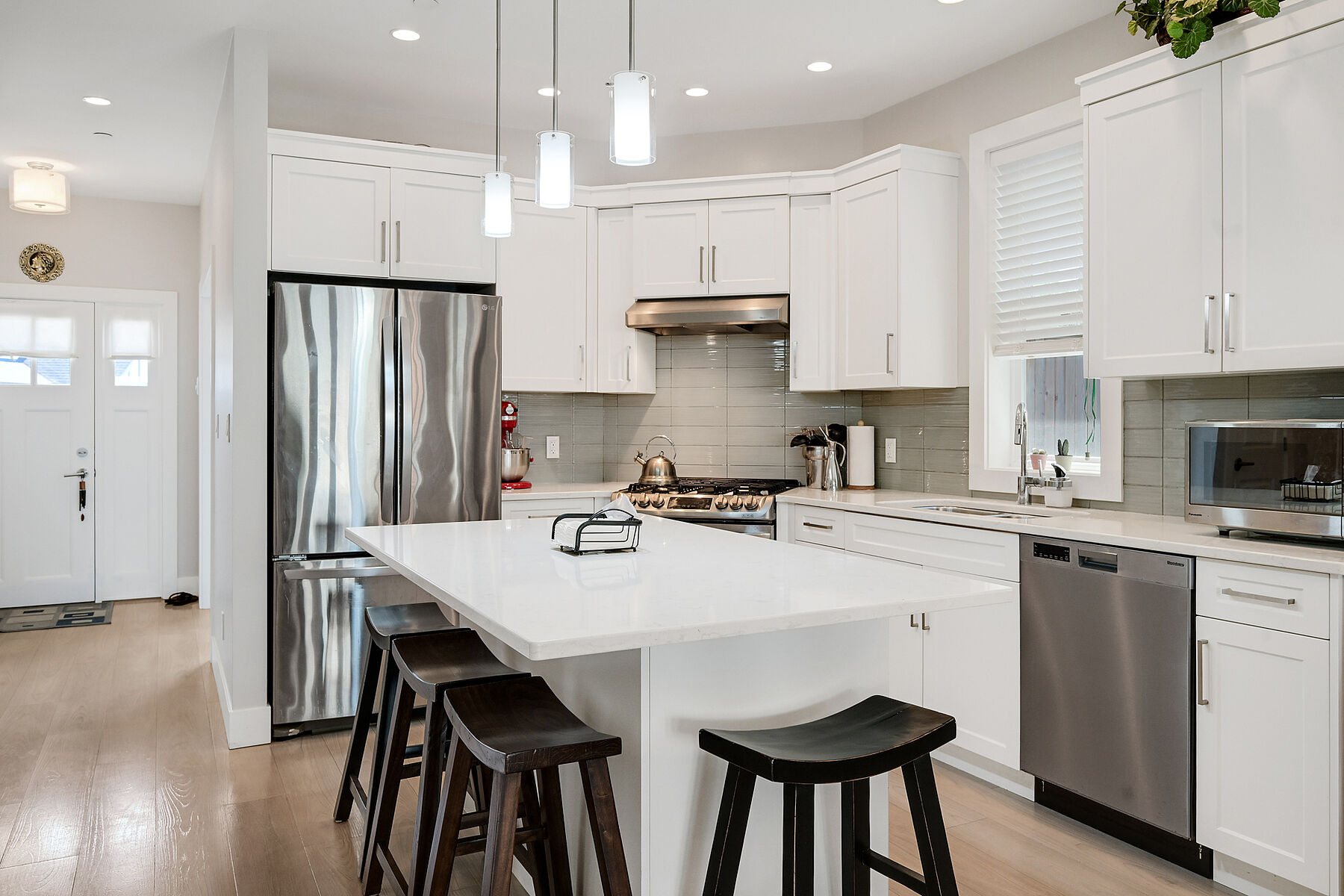 6524 Arranwood Drive