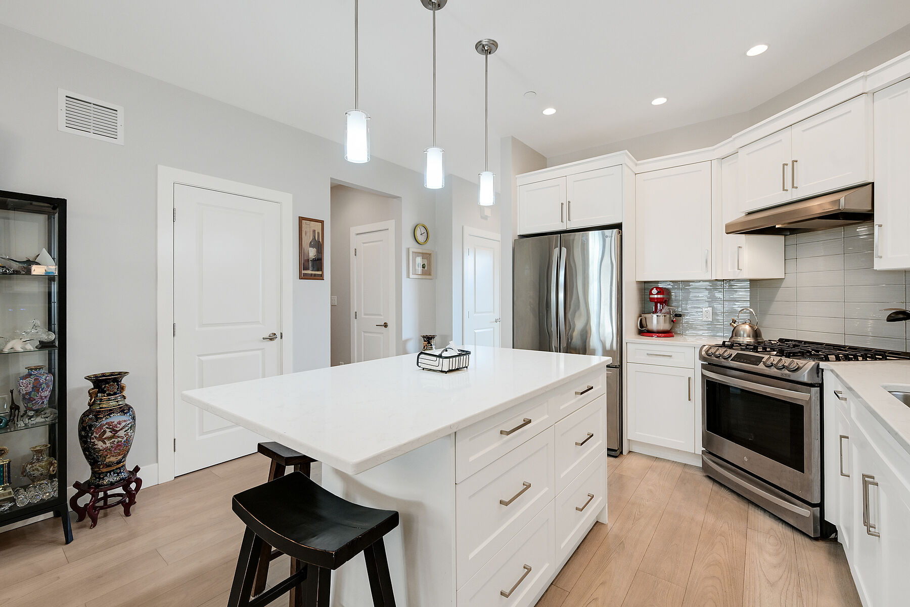 6524 Arranwood Drive
