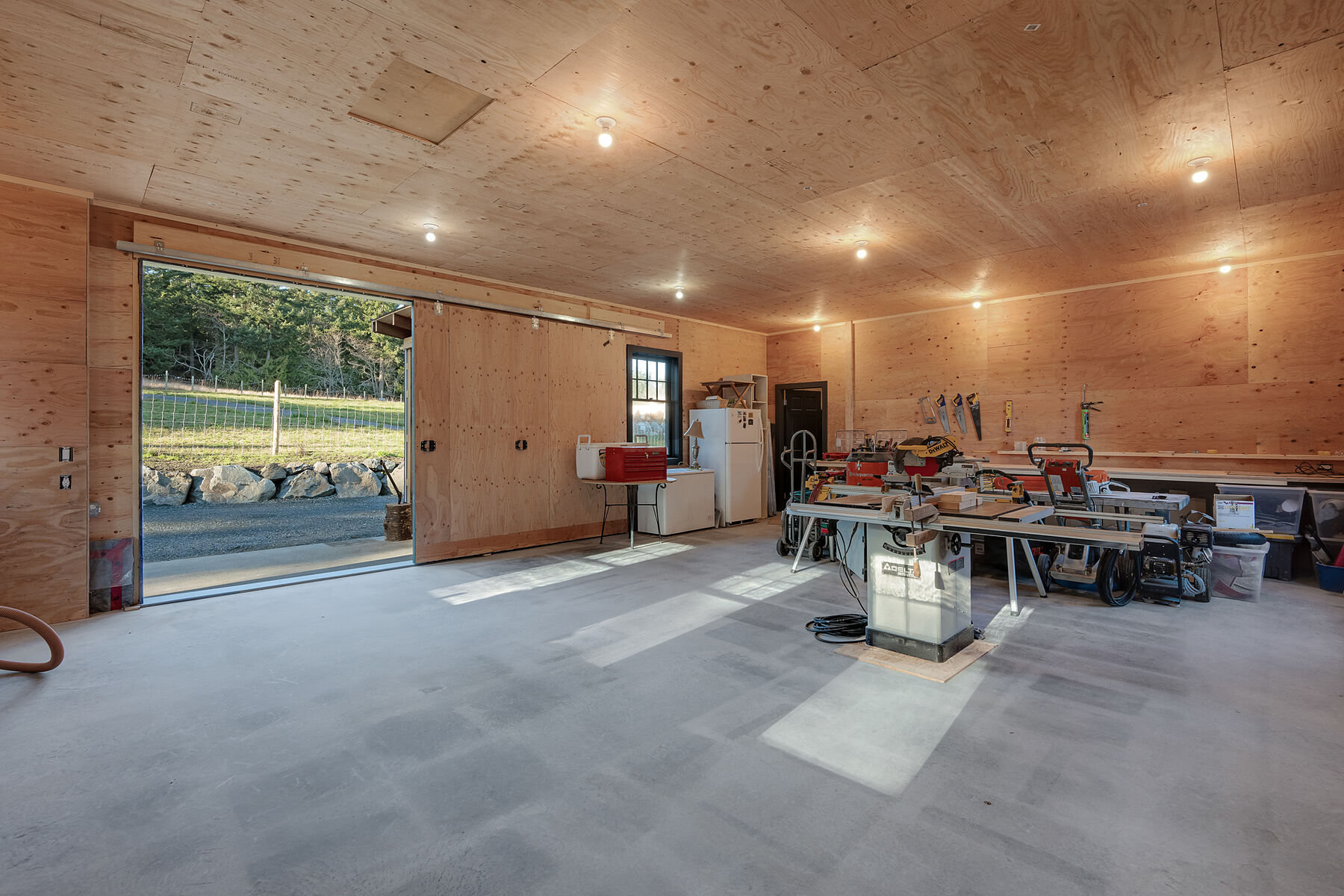 735 Arden Road
