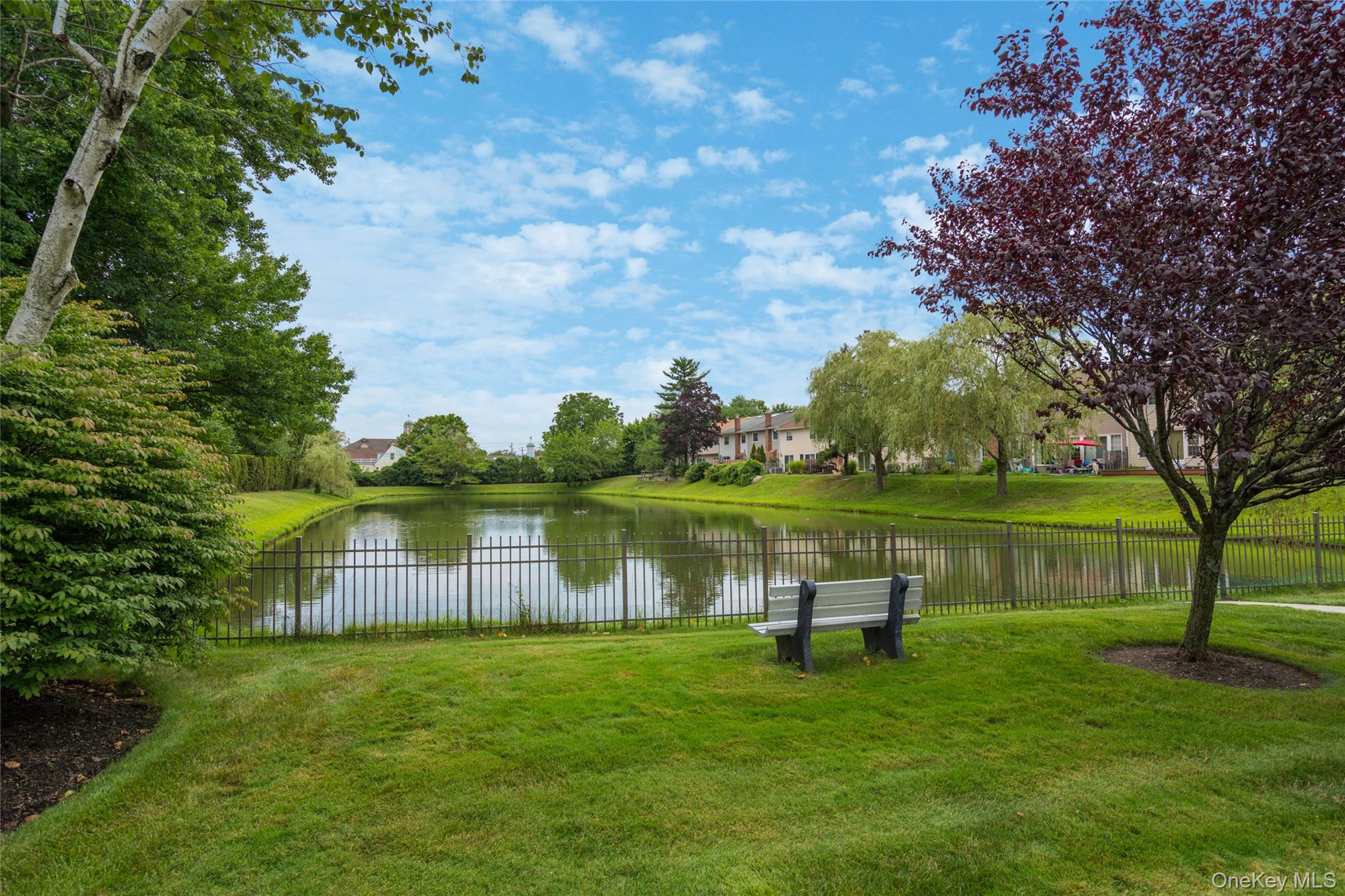 122 Woodlake Drive W 